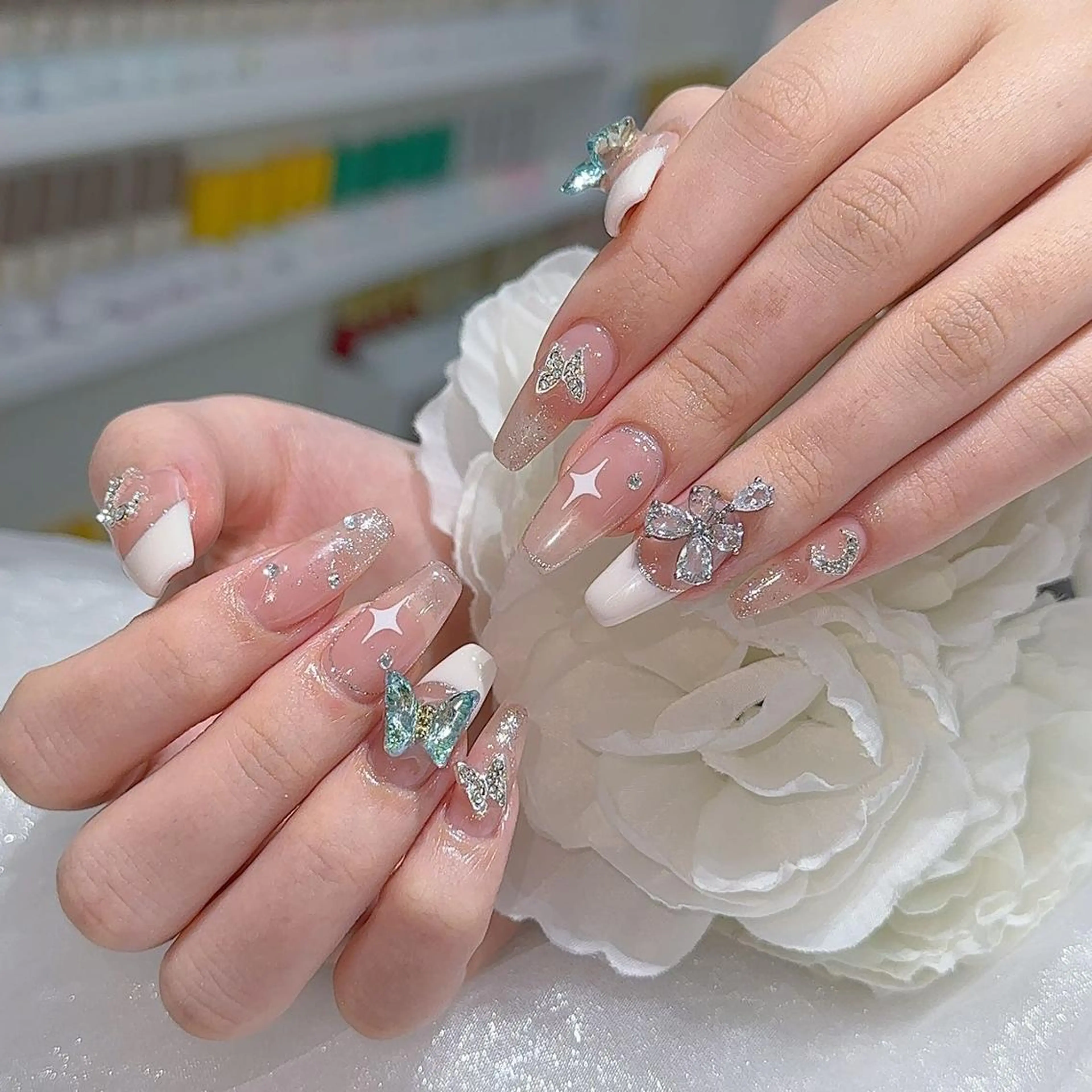 ネイル ハンドネイル Queens みなみのネイルデザイン