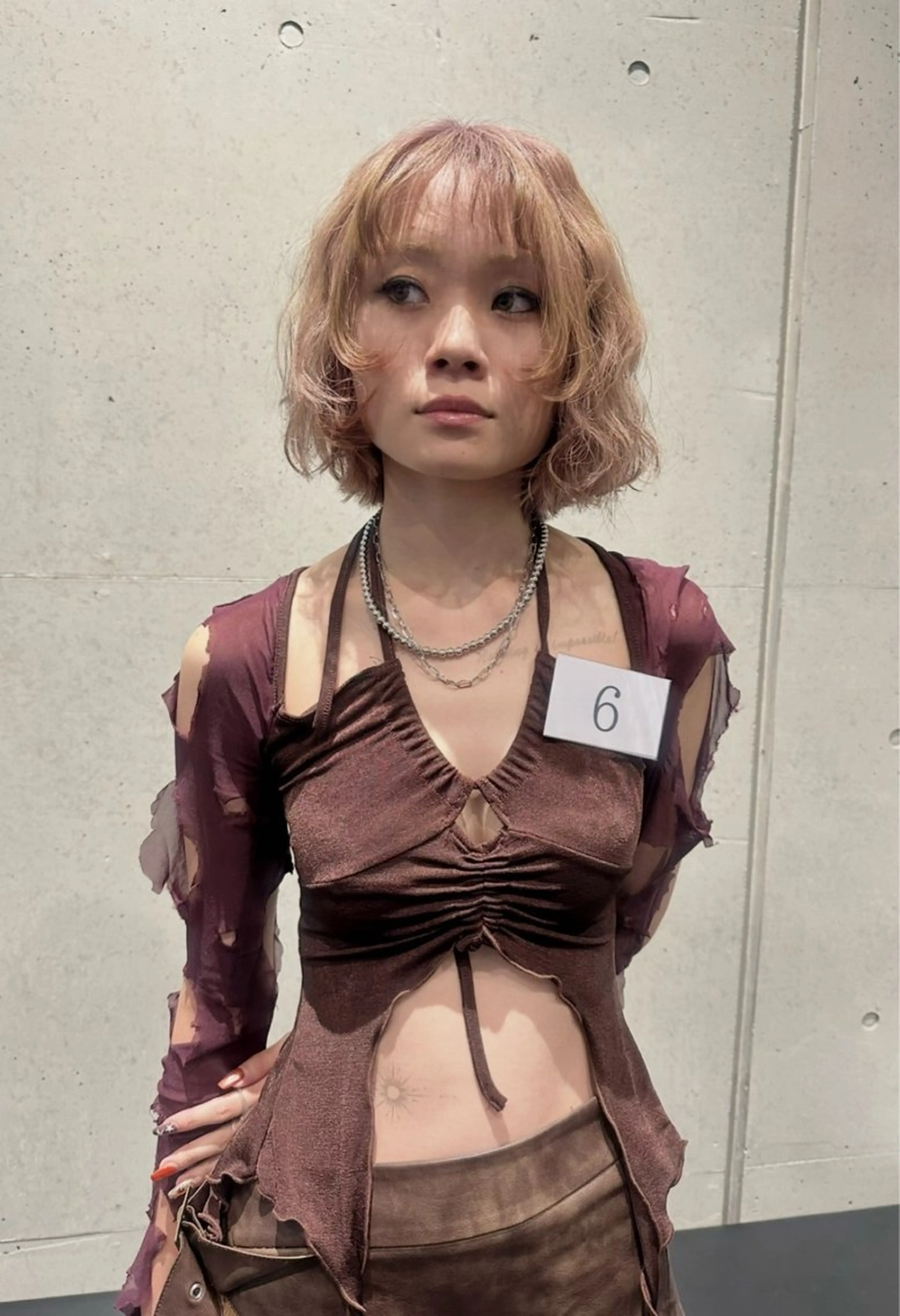 ショート カラー ベージュカラー デザインカラー ダブルカラー オレンジ nabi所属・梅田 薫のヘアスタイル