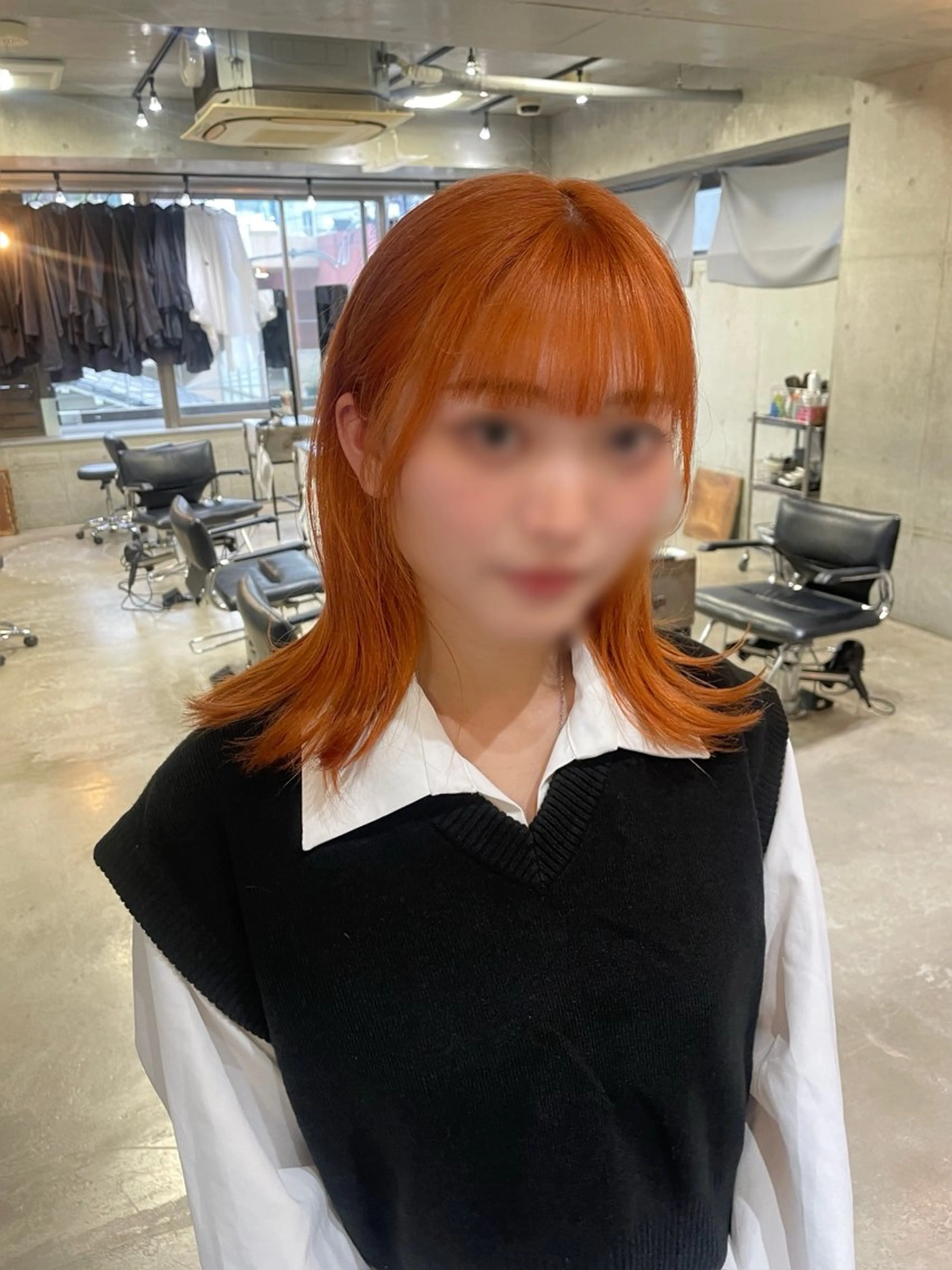 ミディアム 韓国風カラー オレンジブラウン 韓国風ヘア レイヤーハッシュカッ トカラー専門美容師のヘアスタイル