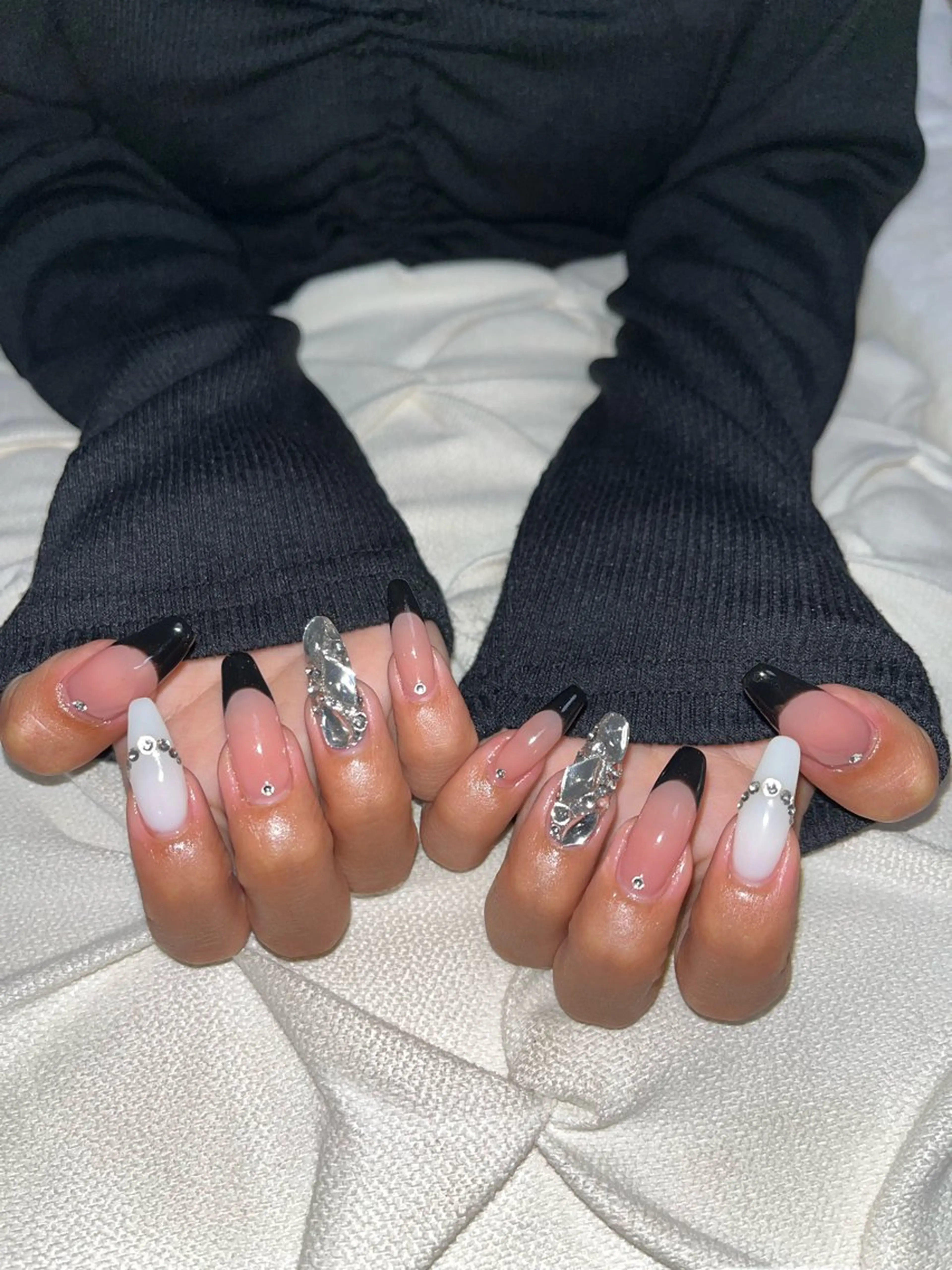 ネイル ハンドネイル nail.salon .Reversalのネイルデザイン