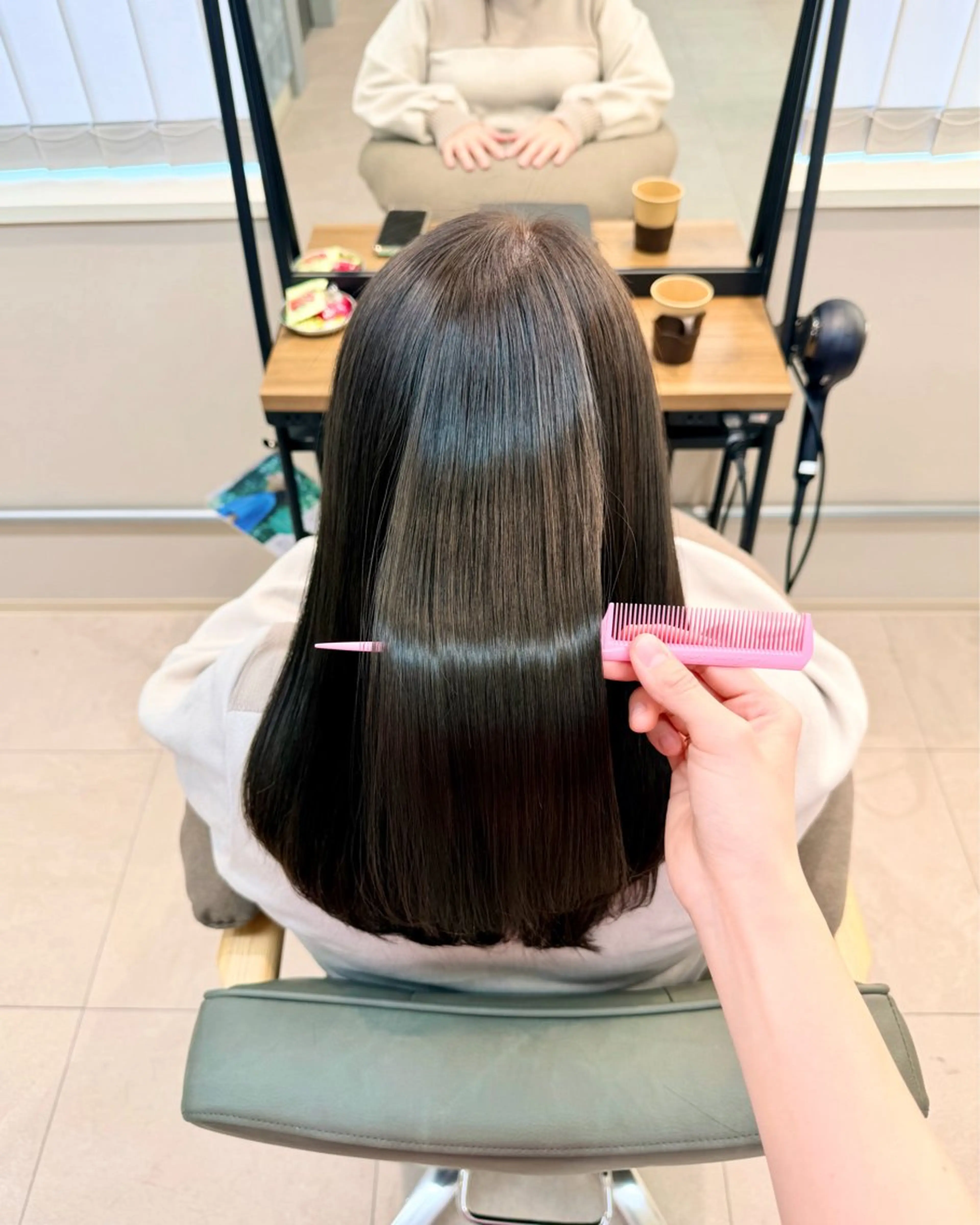 ロング ヘアカラー 縮毛矯正 トリートメント Trill所属・縮毛矯正/髪質改善 /SATOKOのヘアスタイル