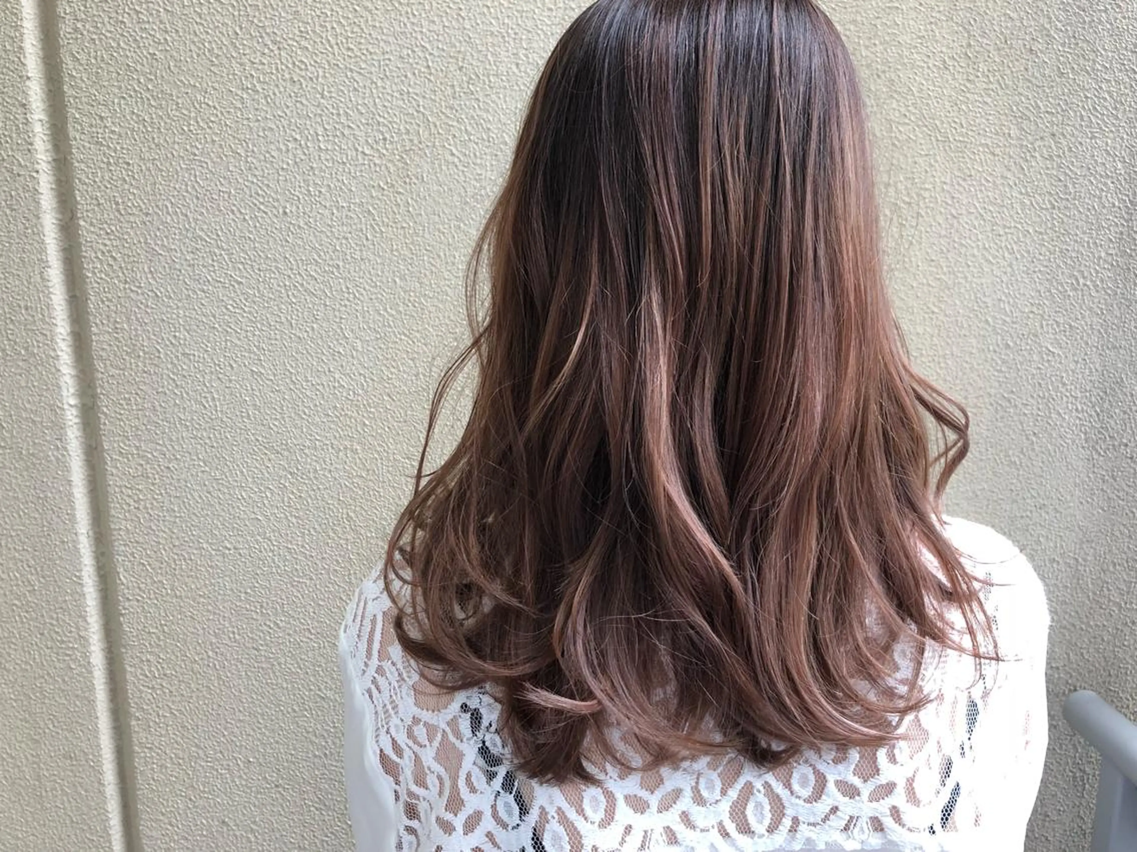 セミロング カラー ヘアカラー ウルフ、ボブ美容師 今井のヘアスタイル