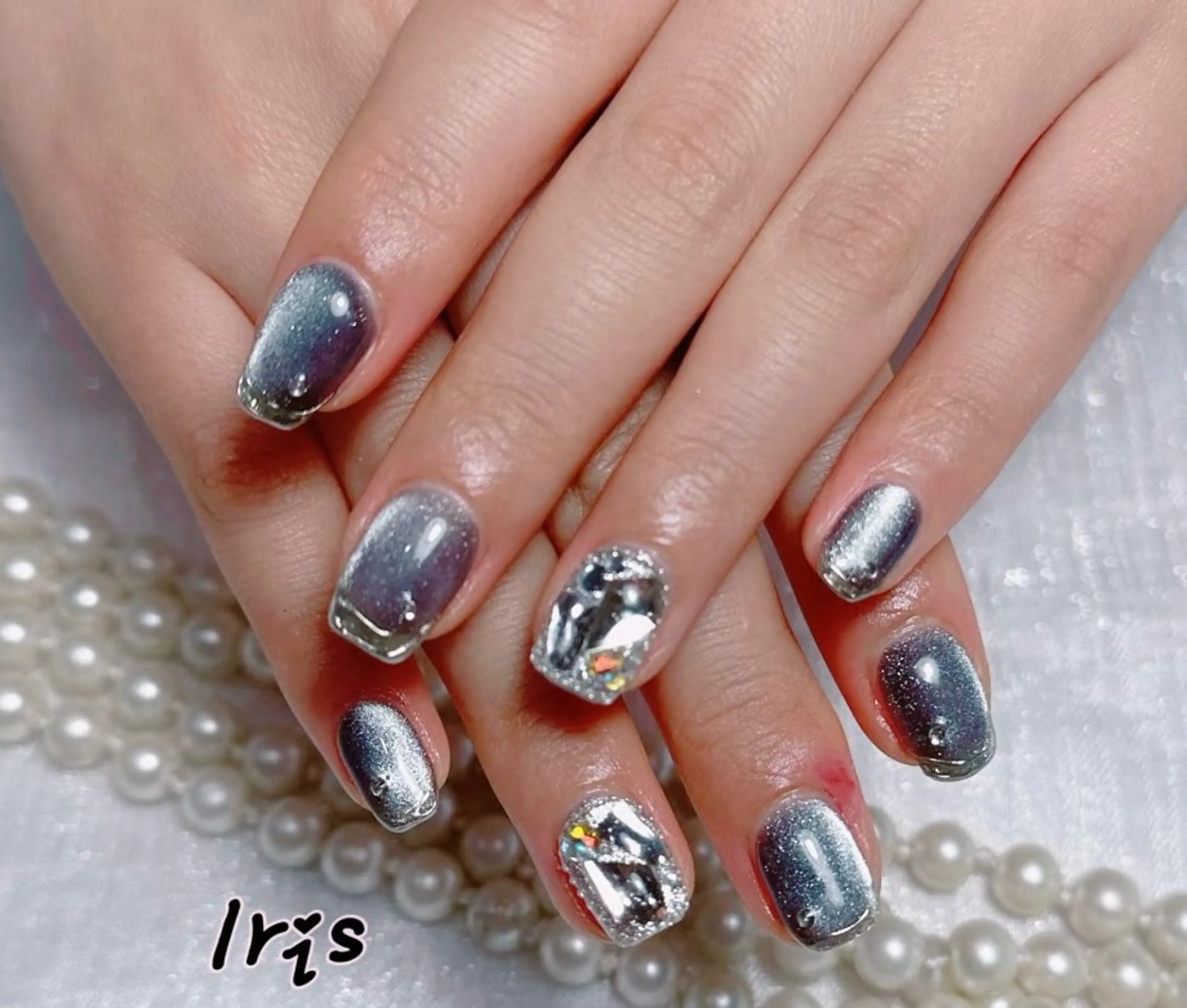 ネイル 高木 維麗絲のネイルデザイン