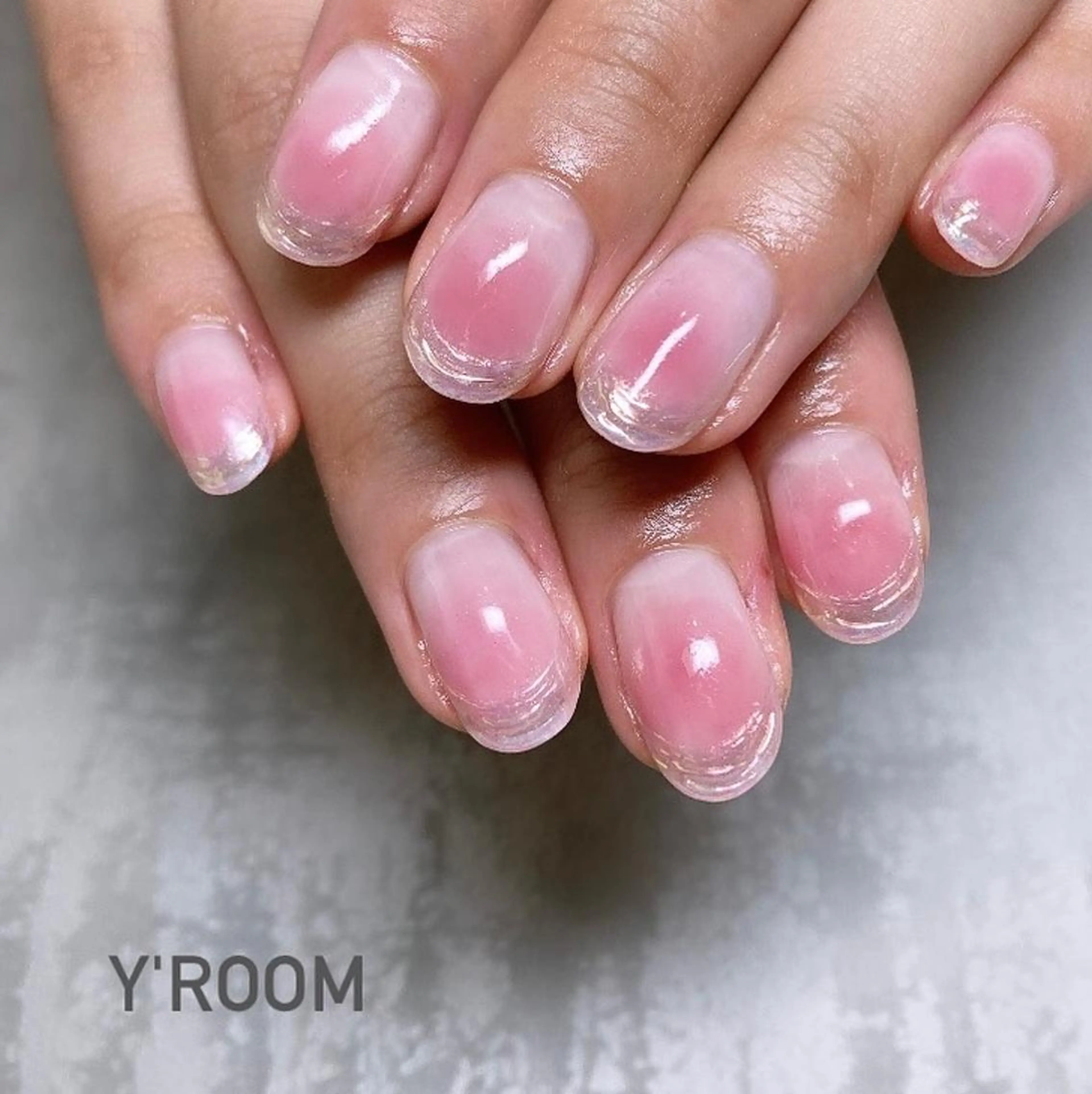 ネイル オーロラネイル チークネイル フラッシュネイル フットネイル ジェルネイル ハンドネイル YUKA （ネイリスト）のネイルデザイン