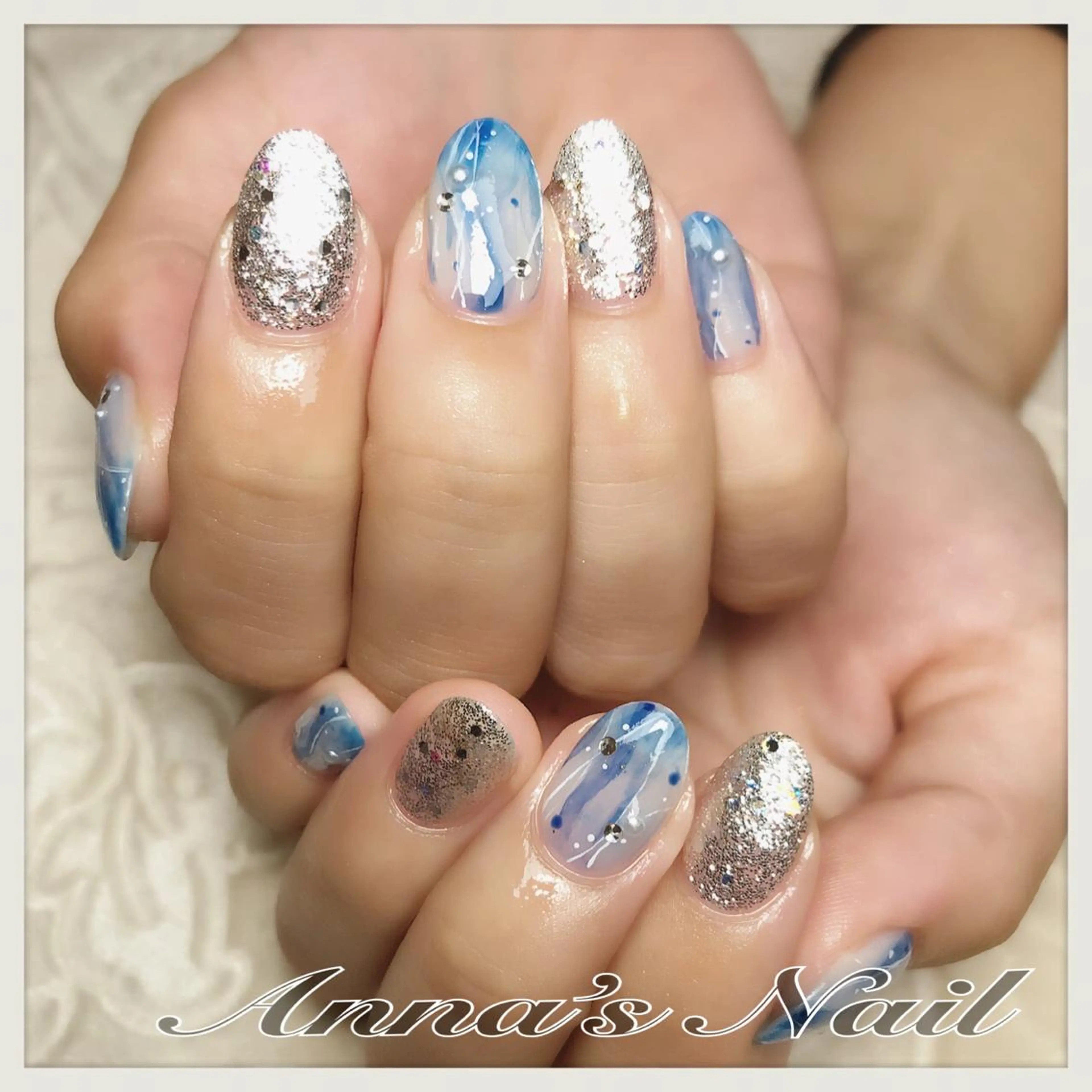 ネイル アートネイル ネイビー ニュアンスネイル Anna’s Nail所属・清口 杏奈のネイルデザイン