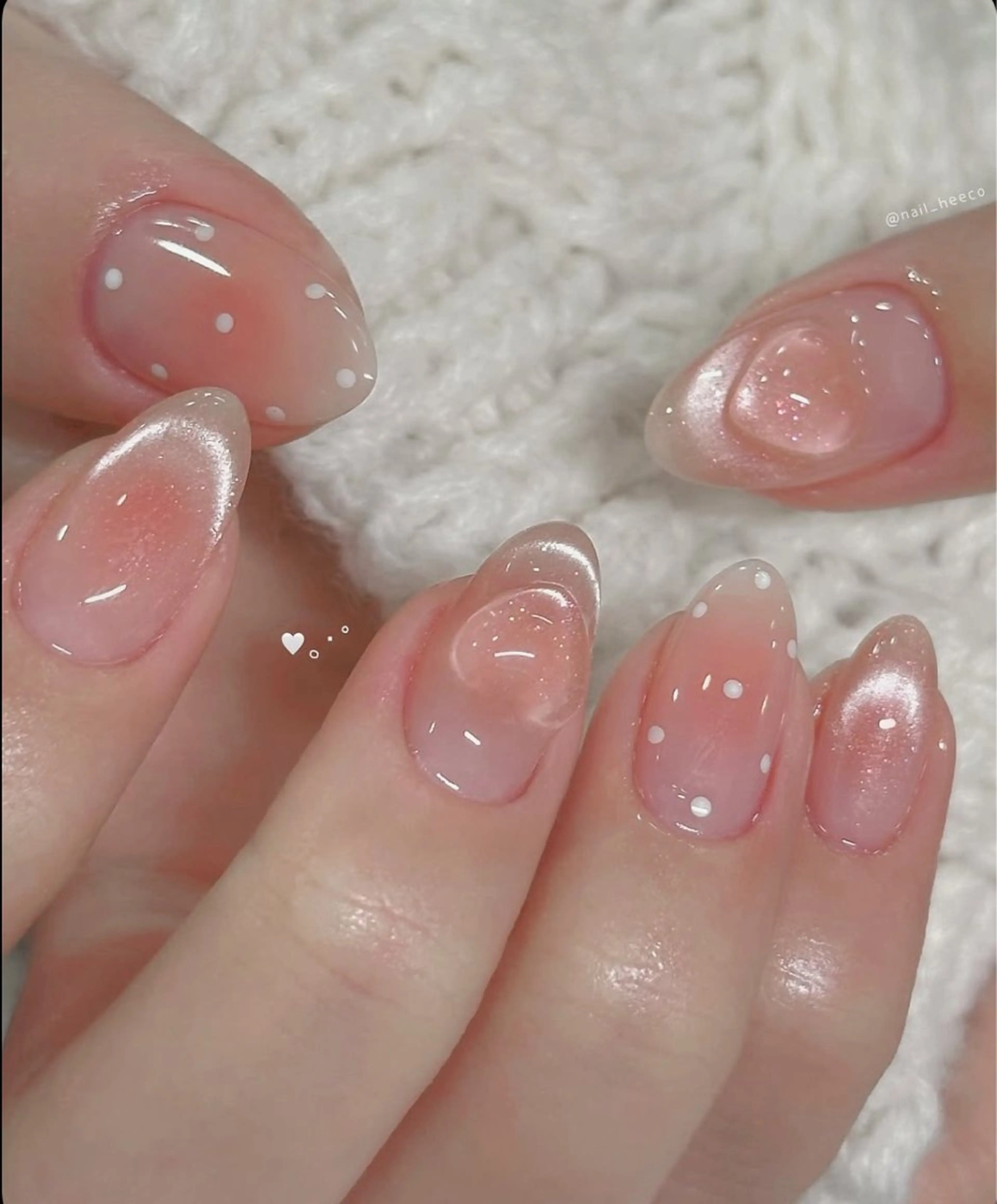 ネイル アートネイル オーロラネイル ドット ジェルネイル ガーリー ハンドネイル Floria nail salonのネイルデザイン