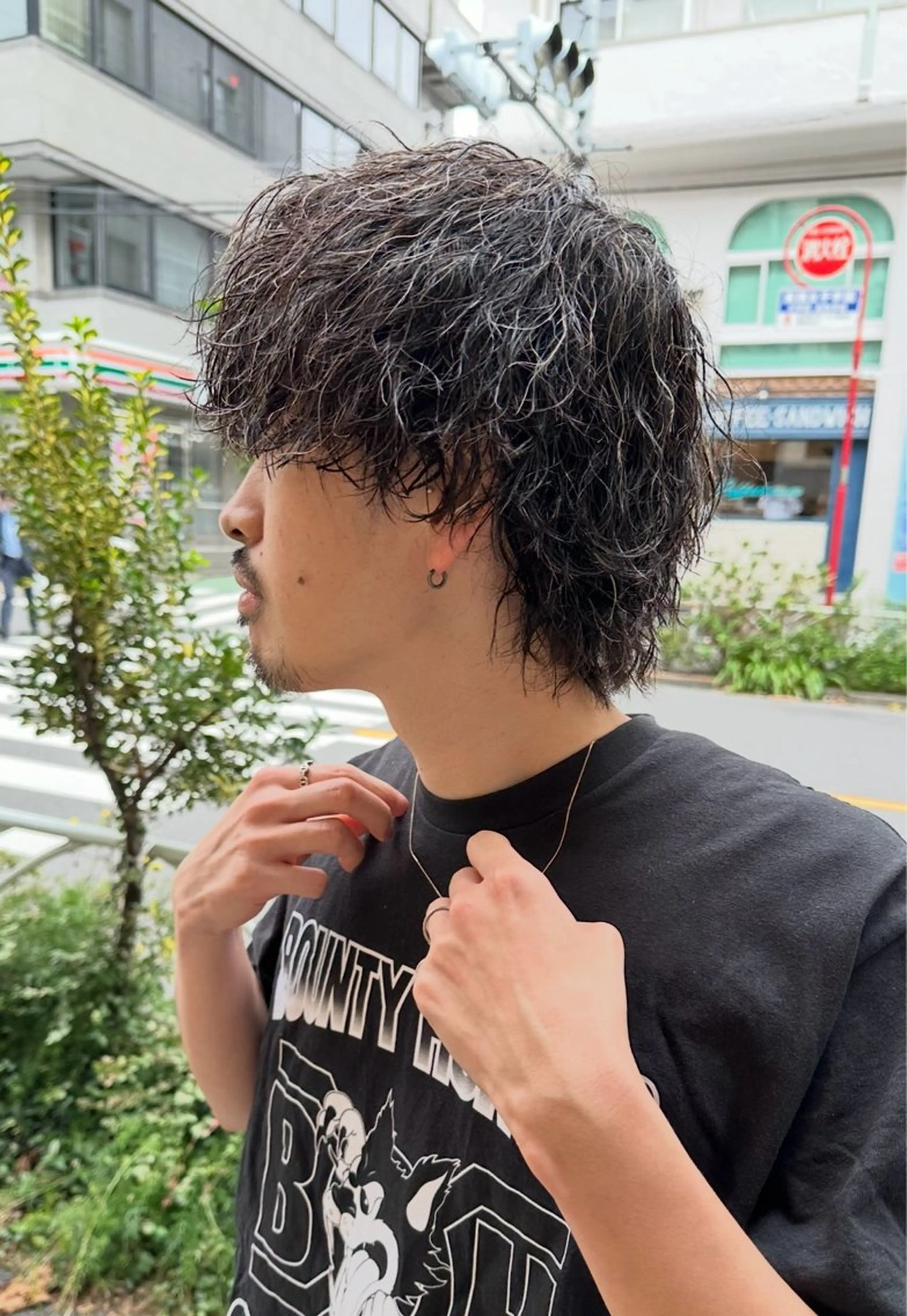 ショート パーマ メンズ メンズパーマ メンズウルフカット マレットヘア ウルフカット カット パーマ 渋谷 メンズヘア⭐️ タニグチヨシユキのヘアスタイル