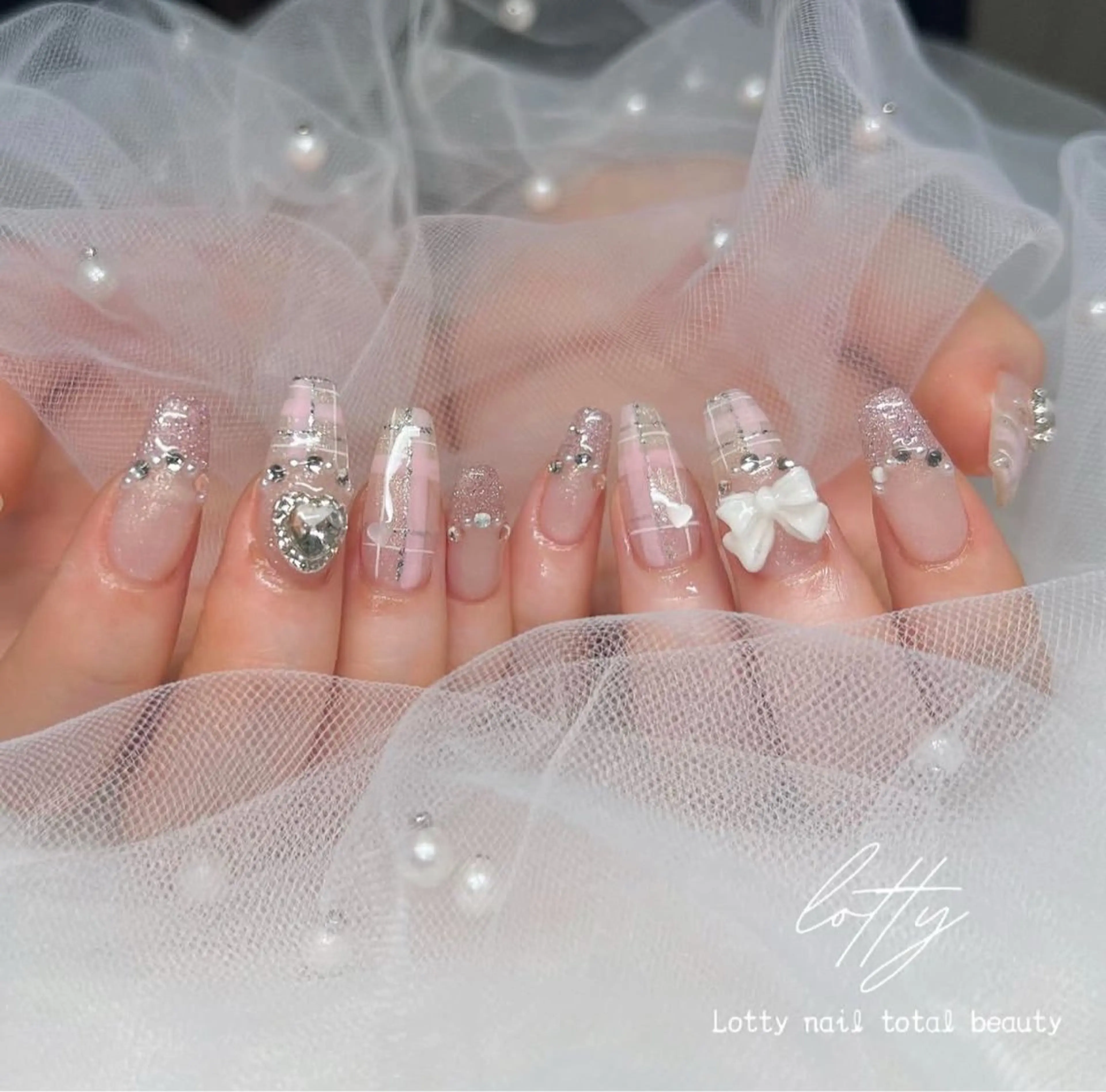 ネイル yuzu by lottyのネイルデザイン