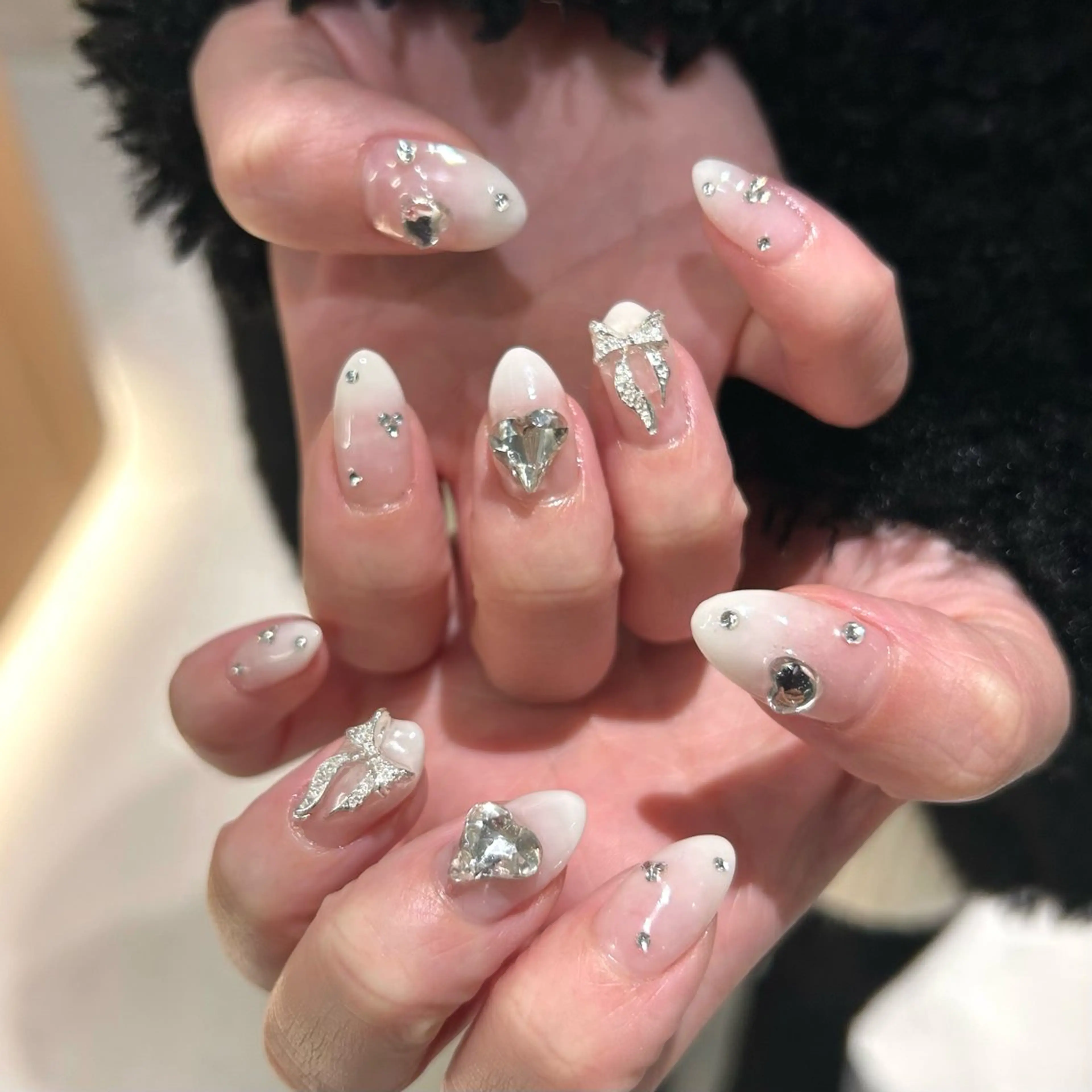 ネイル 🎀白石 ミク🎀のネイルデザイン