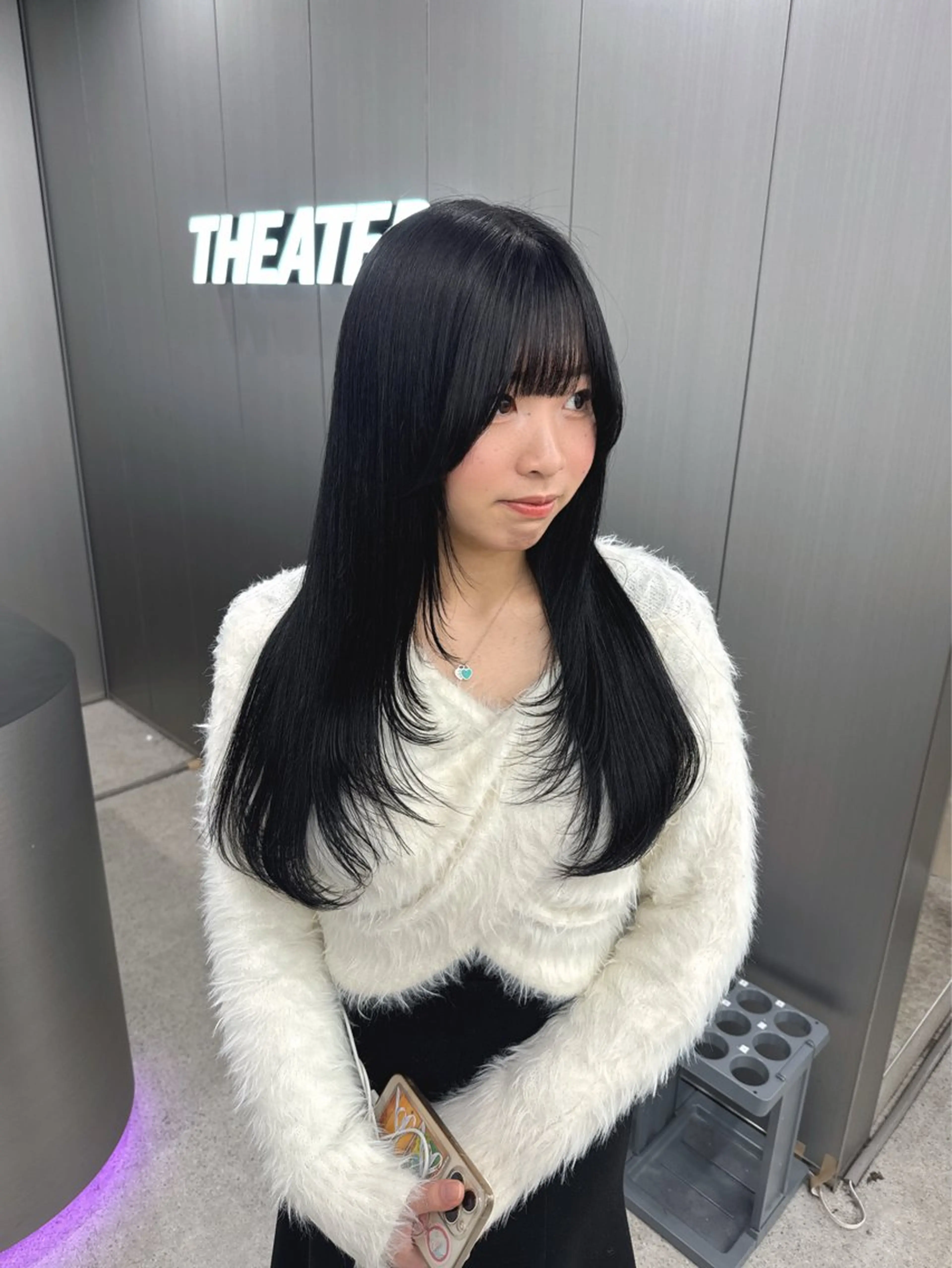 ロング カラー カット ヘアカラー 暗髪🩶ラベンダー/ ブルー/ユウナ🤍のヘアスタイル