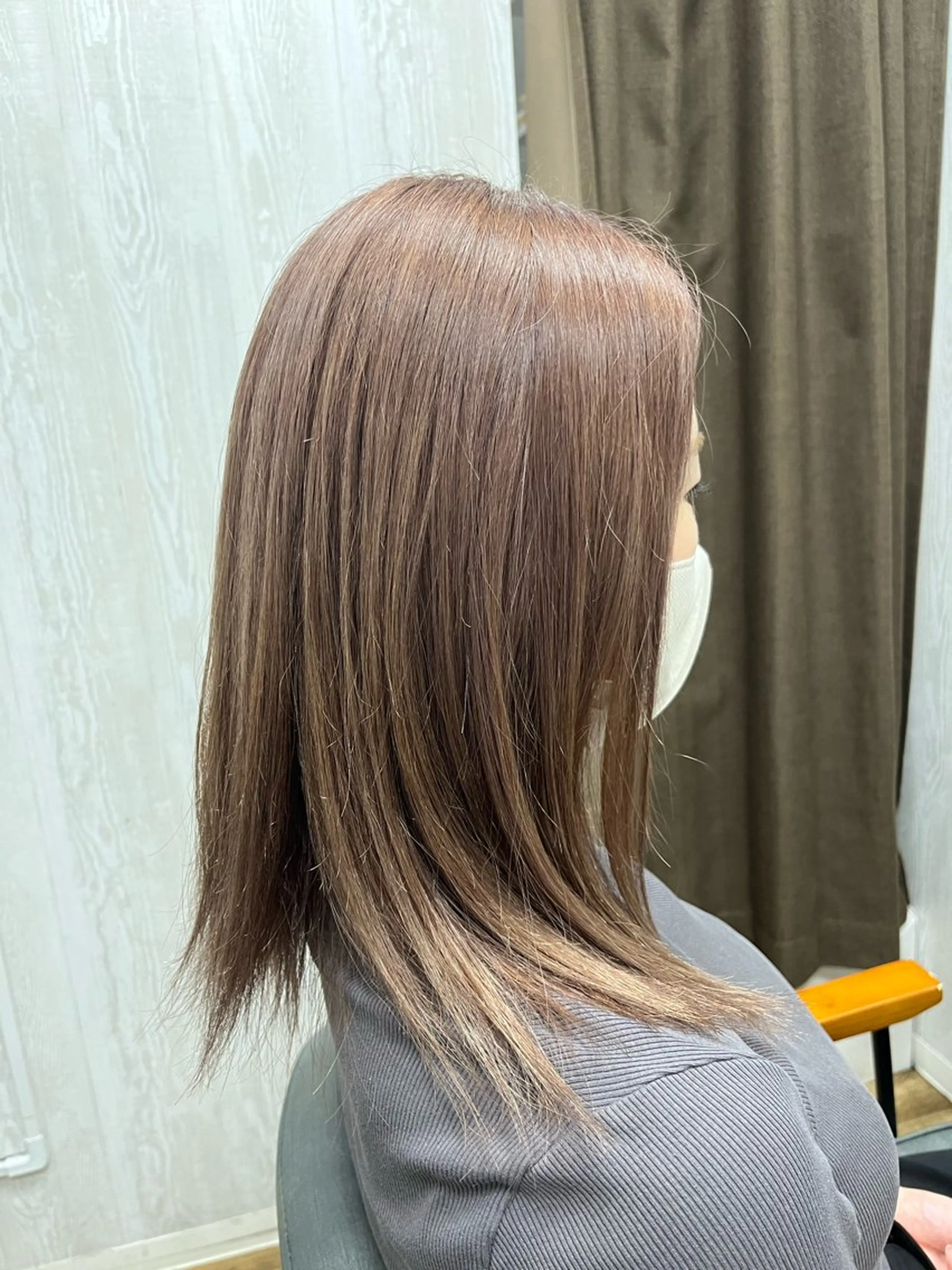 【✨ハイトーンカラー✨】カット＋カラー＋全体ケアブリーチ＋３ステップTR　¥16900→12900の写真