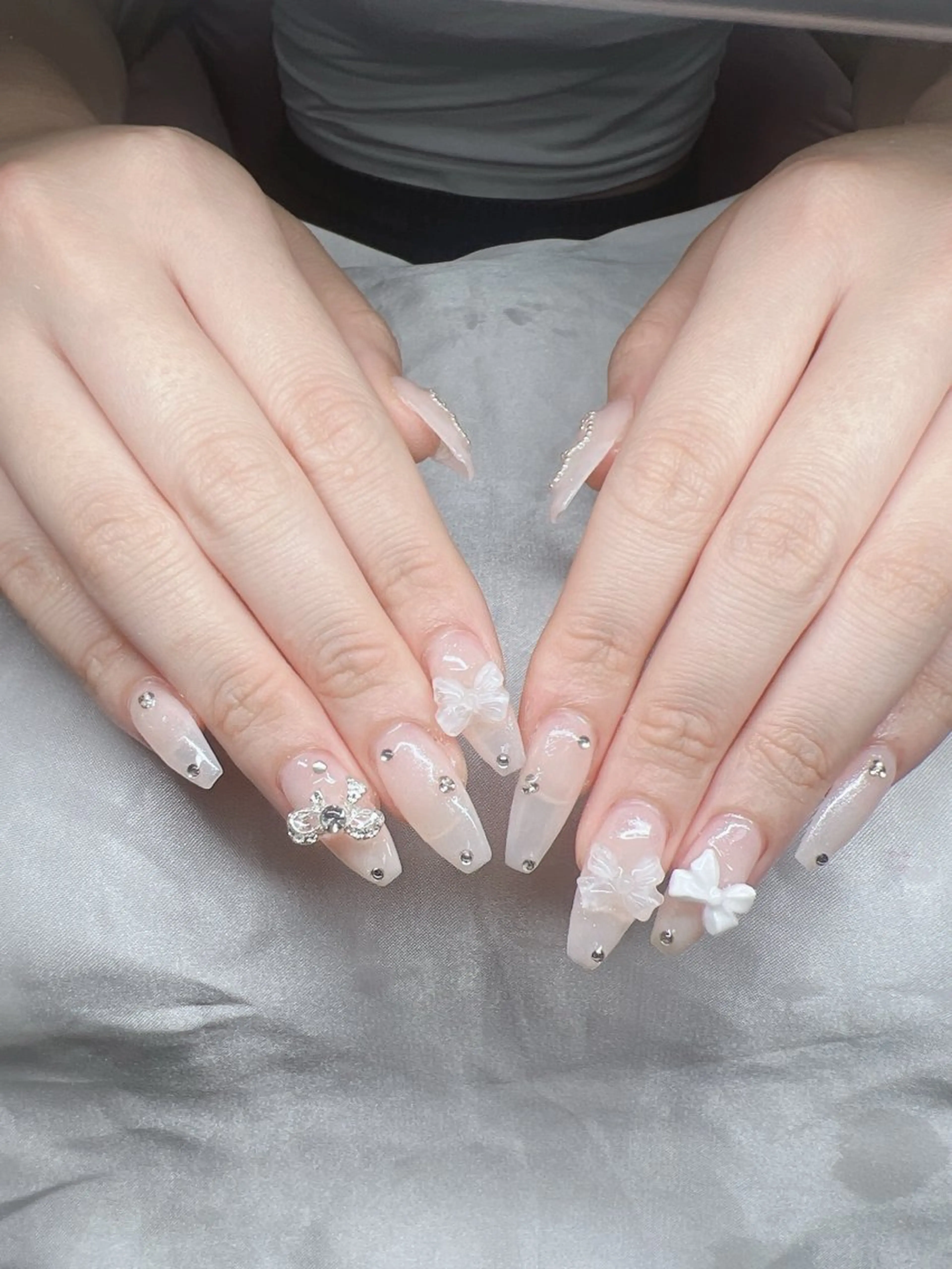 ネイル 長さ出し グラデーション キラキラネイル マグネットネイル ニュアンスネイル ハンドネイル Lee Nails チップ長さだし専門店のネイルデザイン