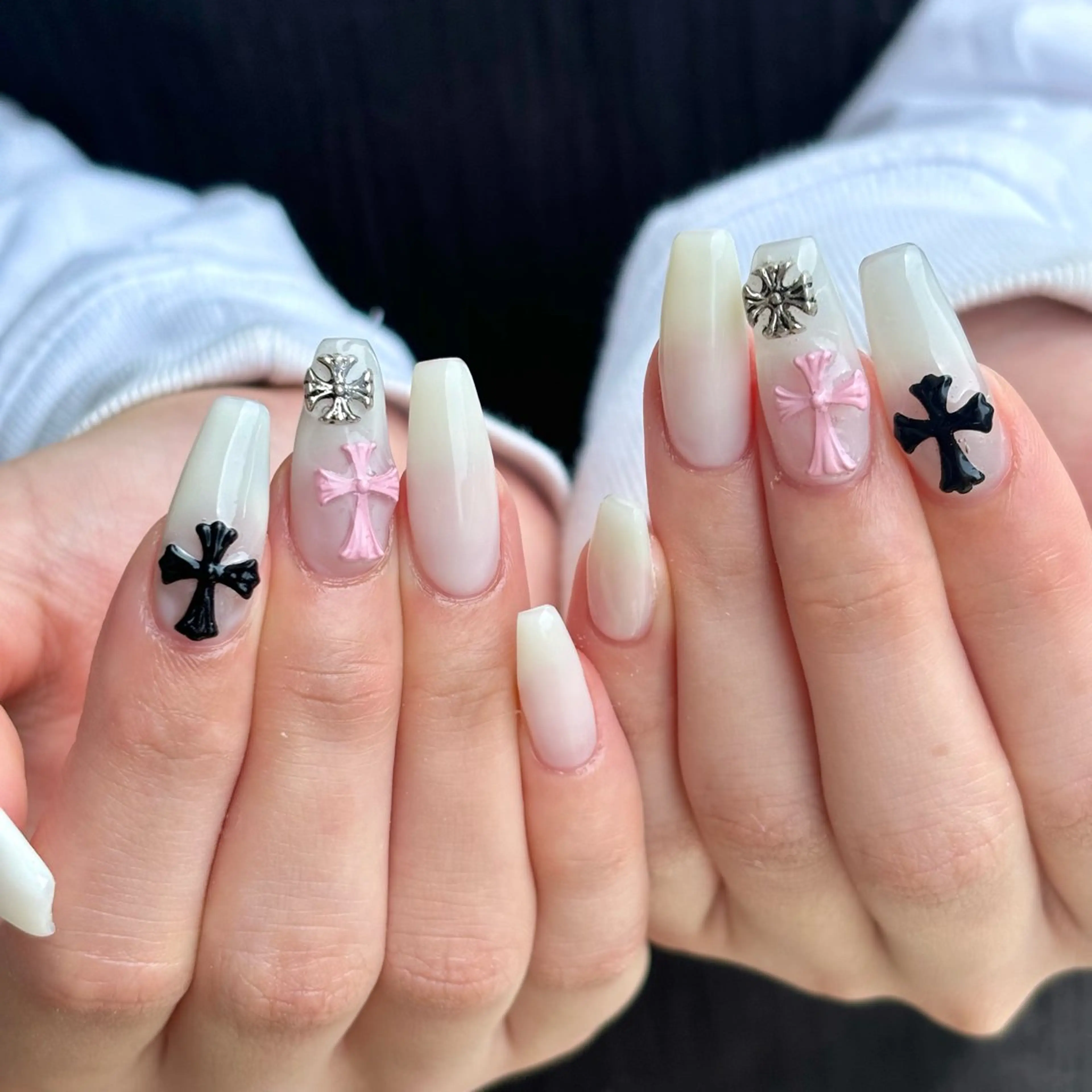 ネイル ハンドネイル Sii nail 🤍SAKIのネイルデザイン