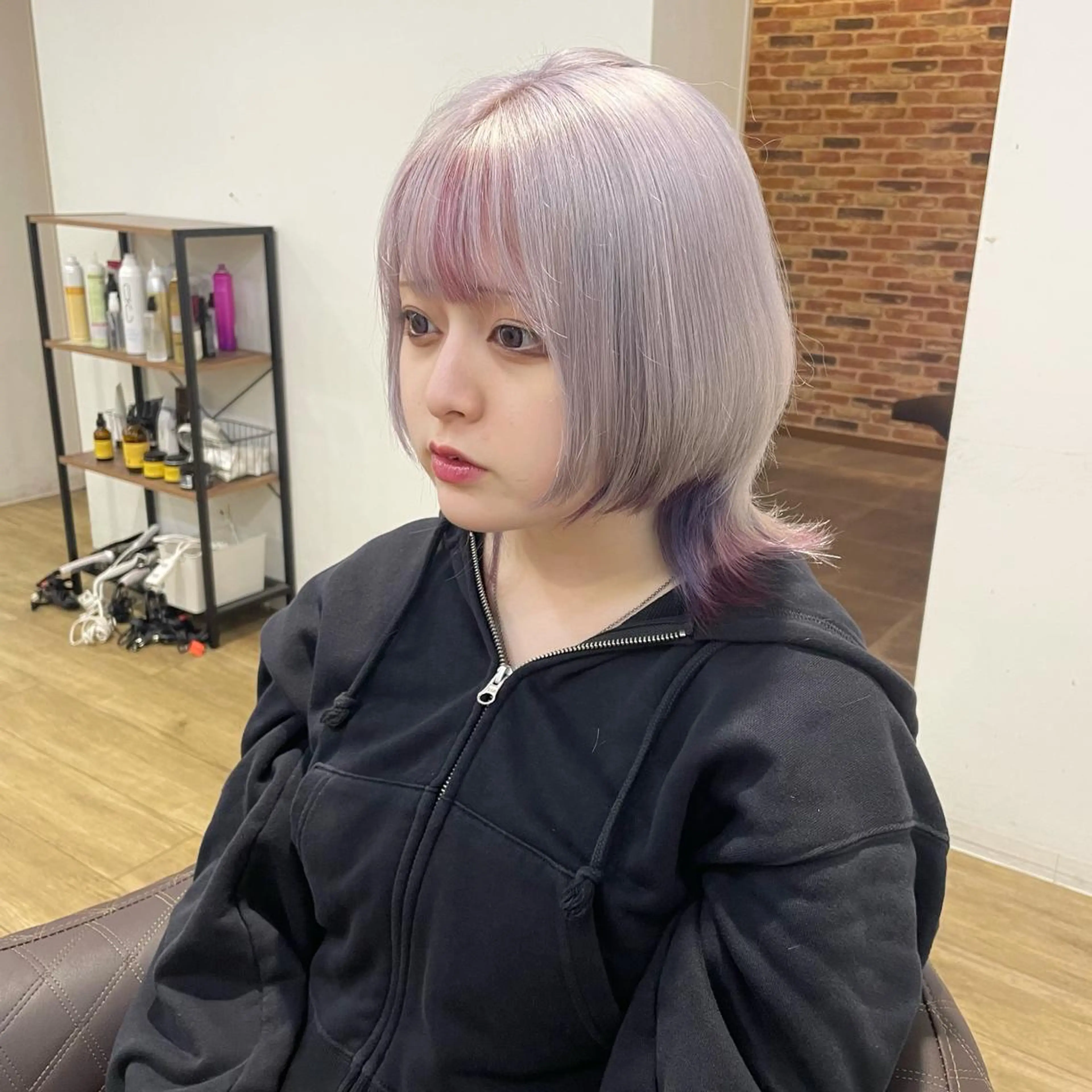 カラー サブリナシュシュ所属・朝倉 海斗のヘアスタイル