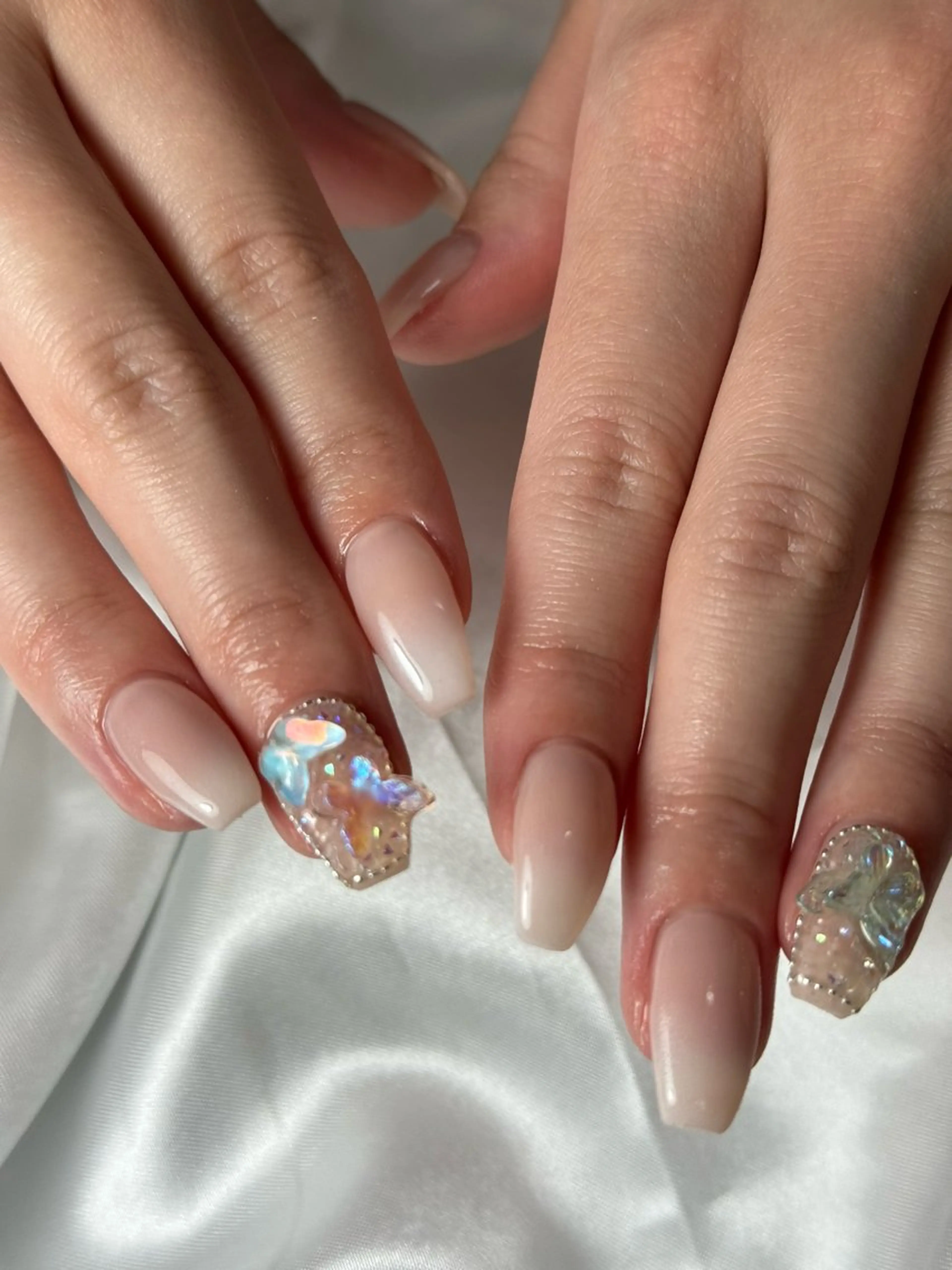 ネイル ジェルネイル 韓国ネイル 持ち込み オフィスネイル パラジェル ハンドネイル flowers nailのネイルデザイン