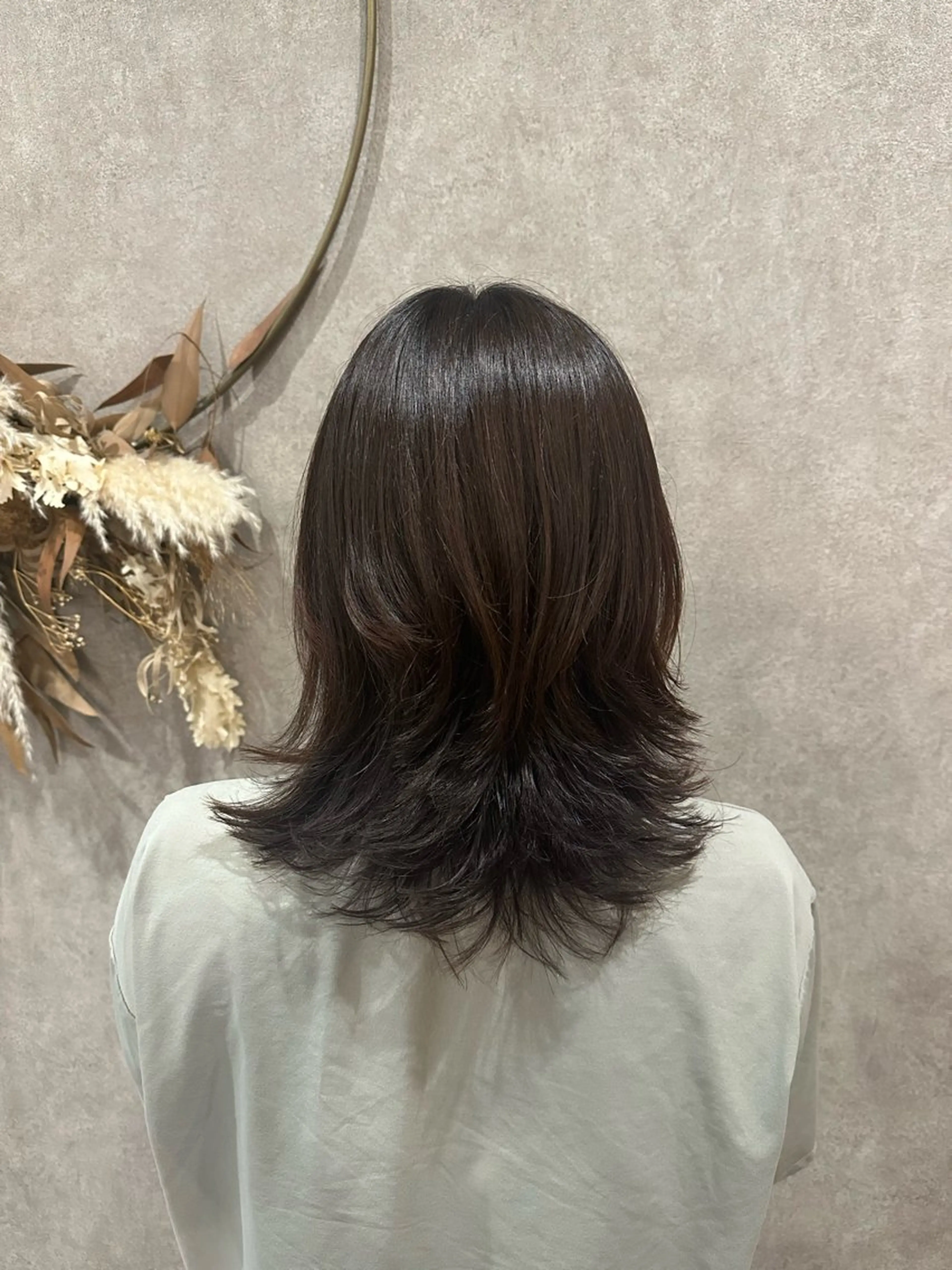 ミディアム sea by sion所属・山村 七那のヘアスタイル