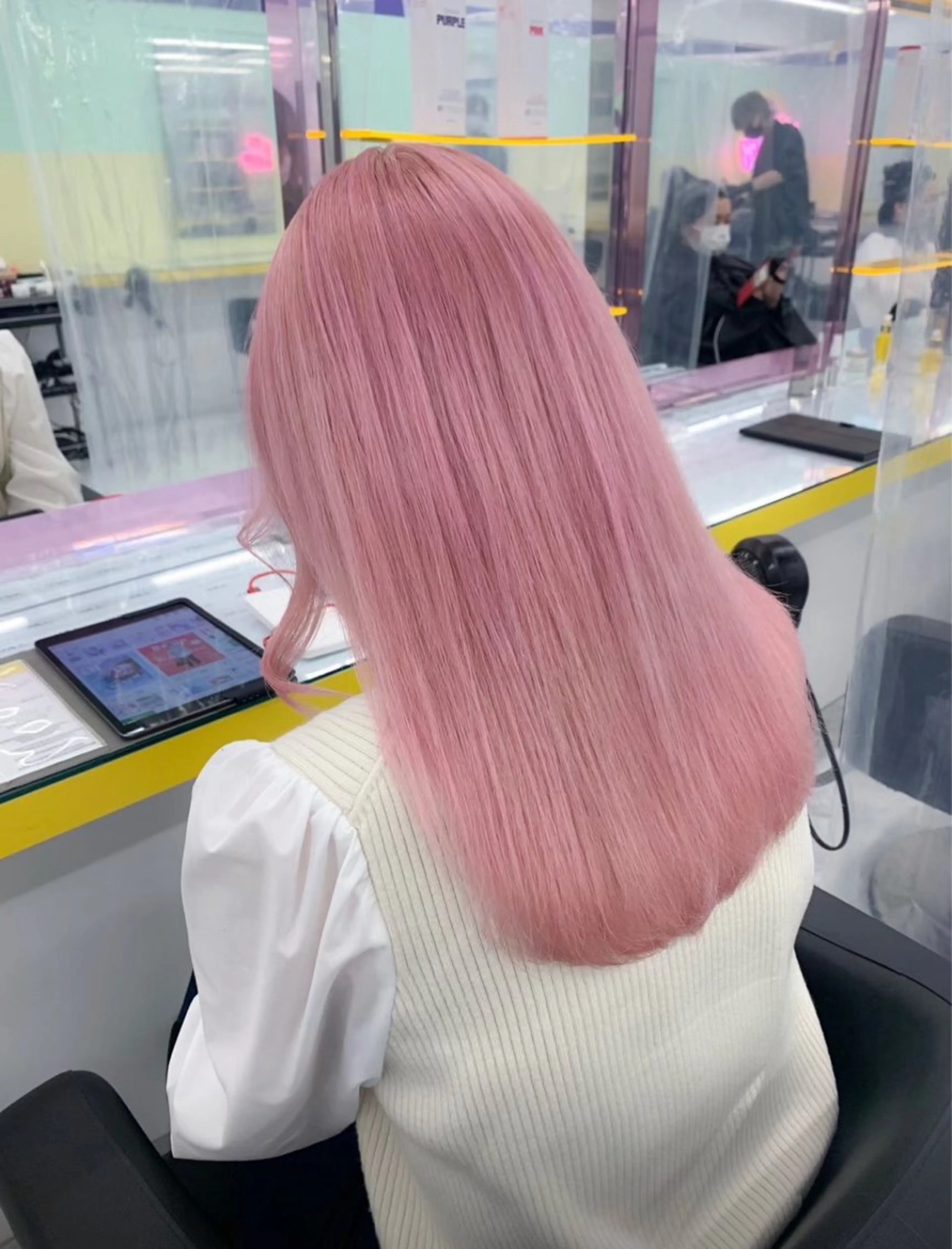 ロング ヘアカラー 大人上品🤍明るめ ベージュ🤍REOのヘアスタイル