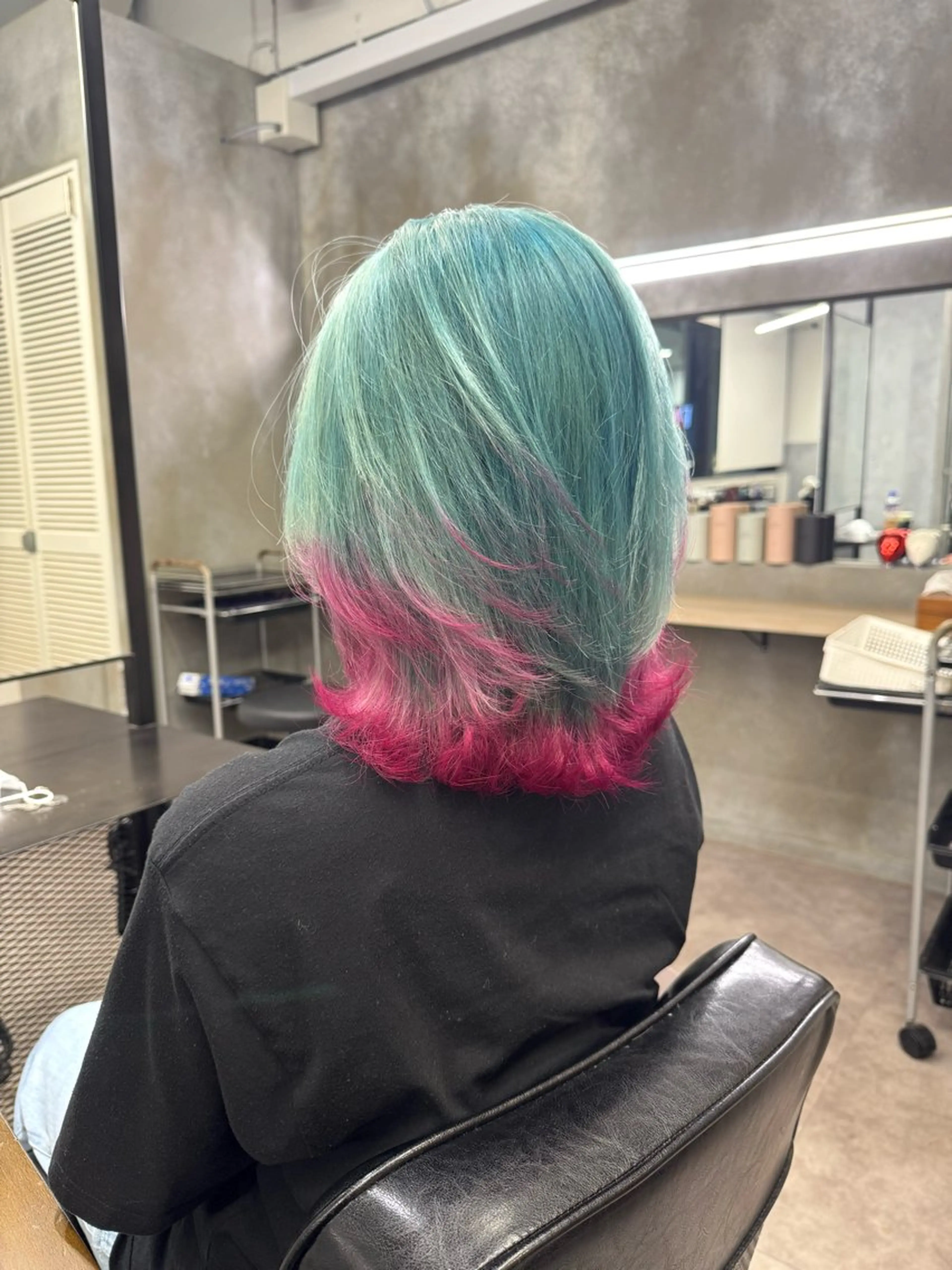 セミロング ヘアカラー トリートメント ✨本日空きあります✨ 遠田コウヘイ🌟のヘアスタイル