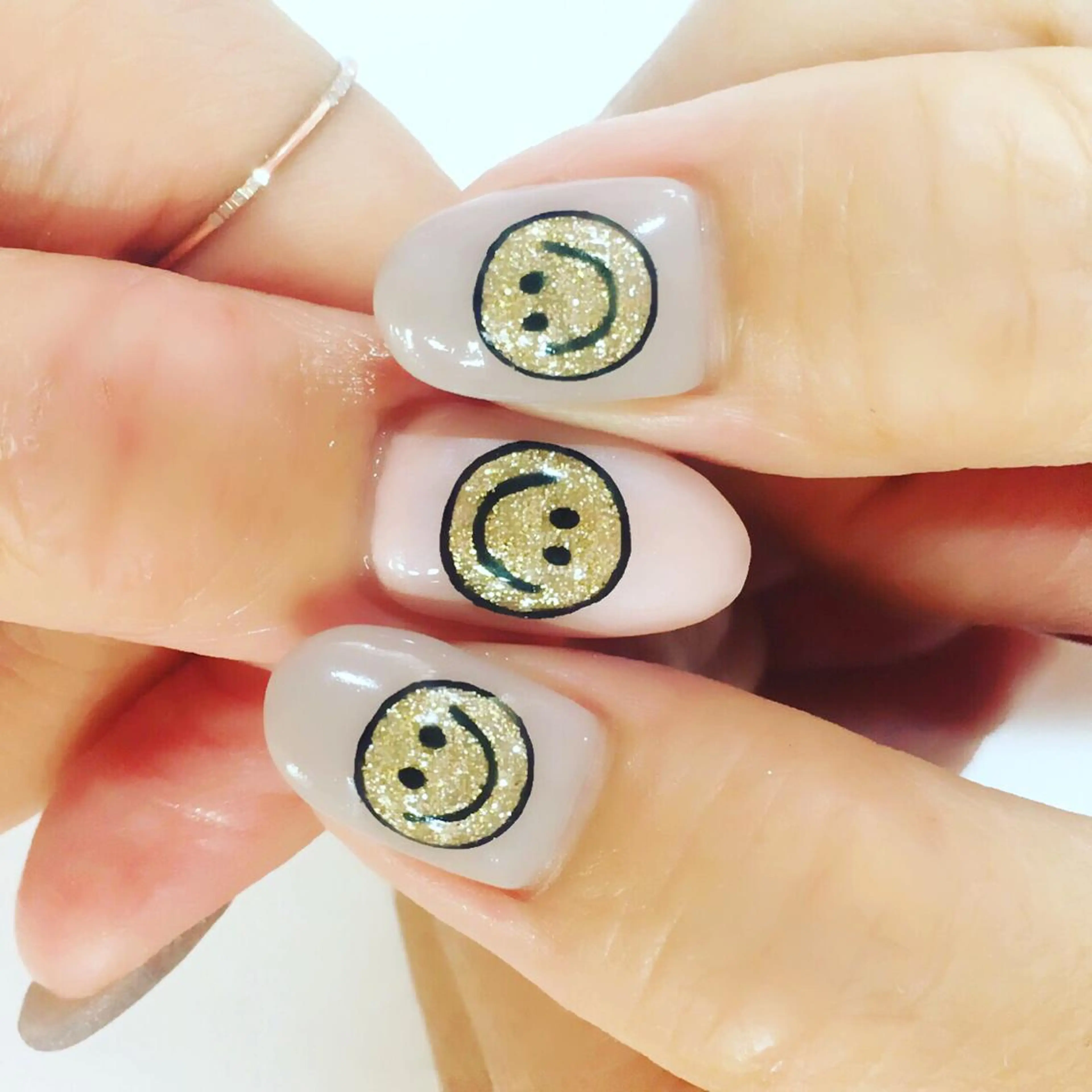 セミロング カラー パーマ ヘアアレンジ メンズ キッズ ネイル マツエク・マツパ NAILSGOGO shibuyaのネイルデザイン