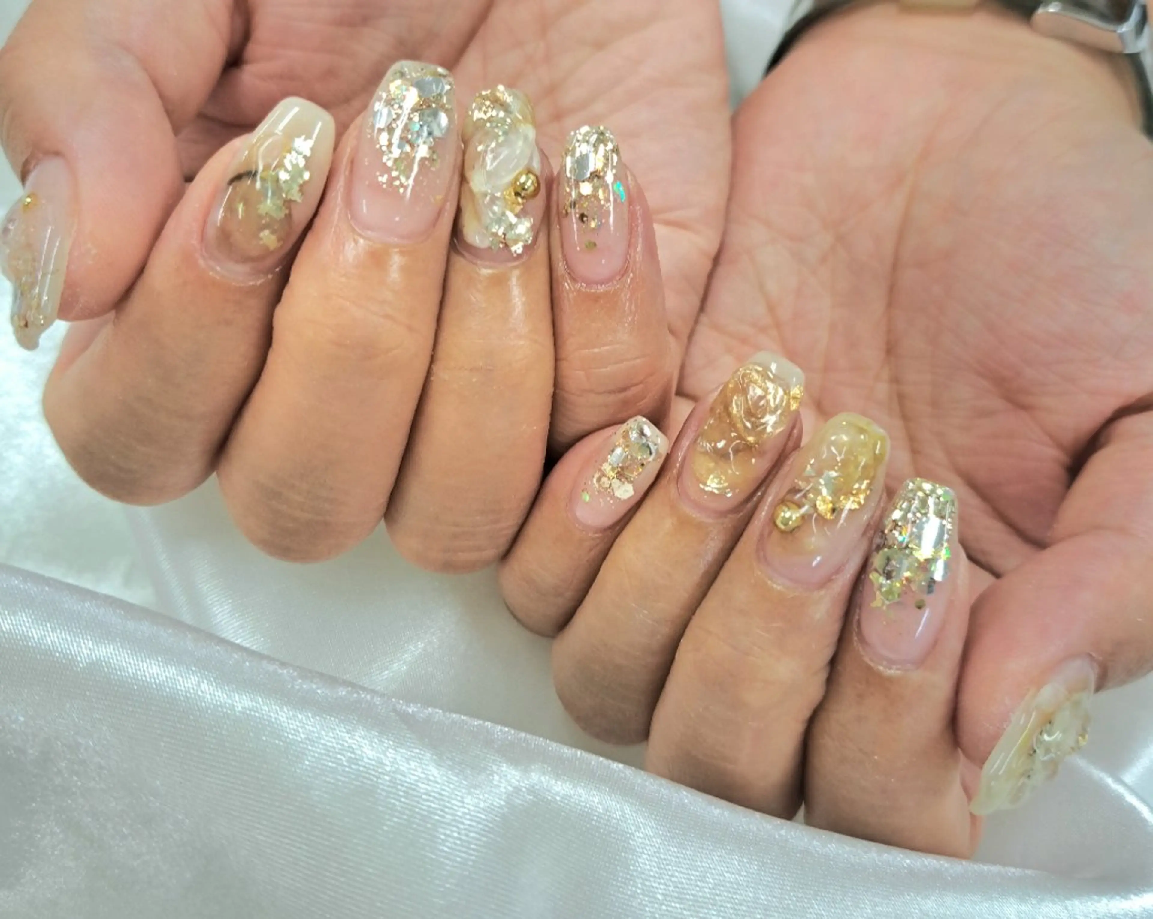 ネイル チークネイル フレンチネイル ジェルネイル ガーリー ハート ハンドネイル 河野ちえ (雑誌掲載サロン)のネイルデザイン