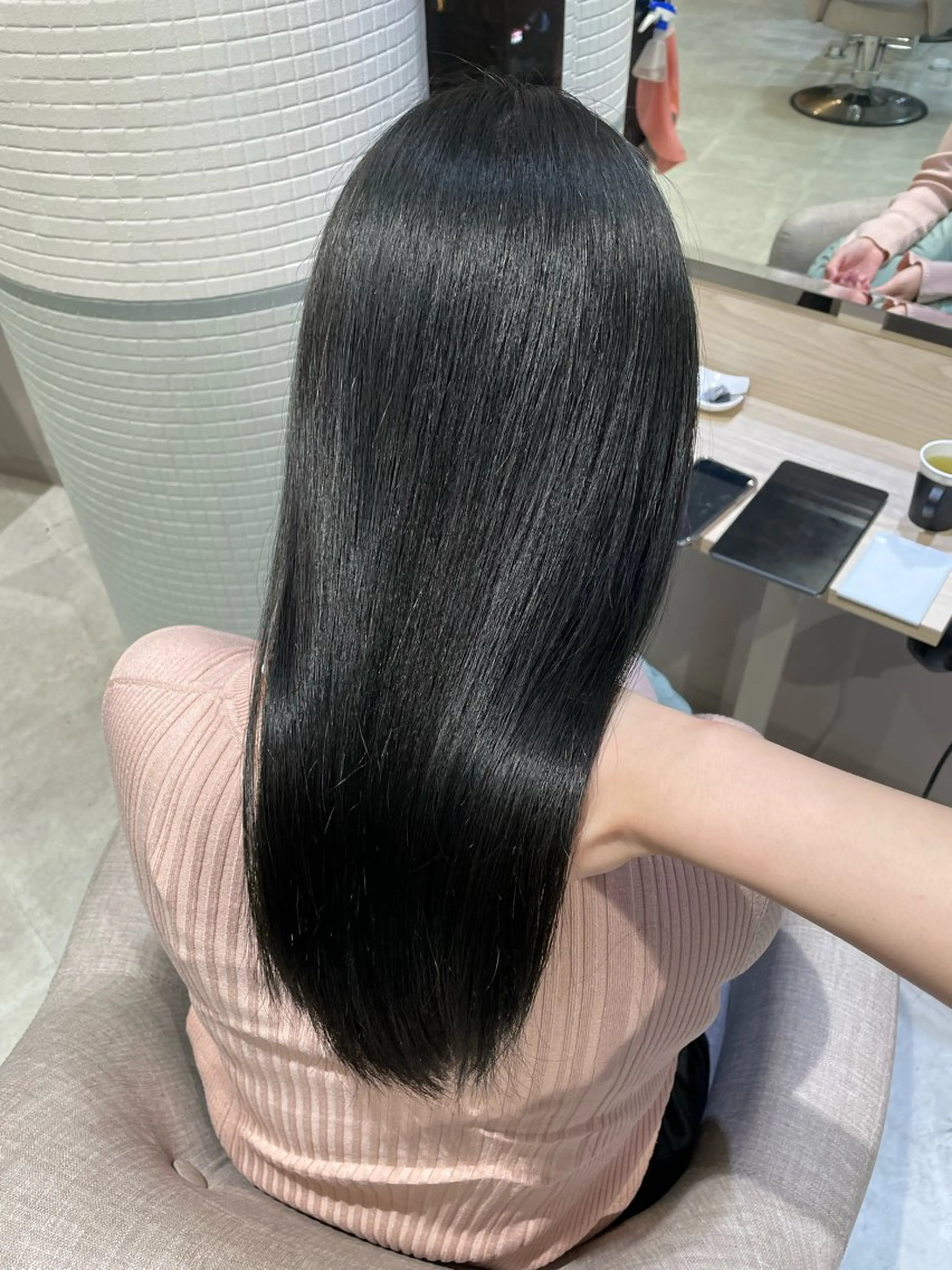 ロング 縮毛矯正 トリートメント ayano / 透明感・くすみカラーのヘアスタイル
