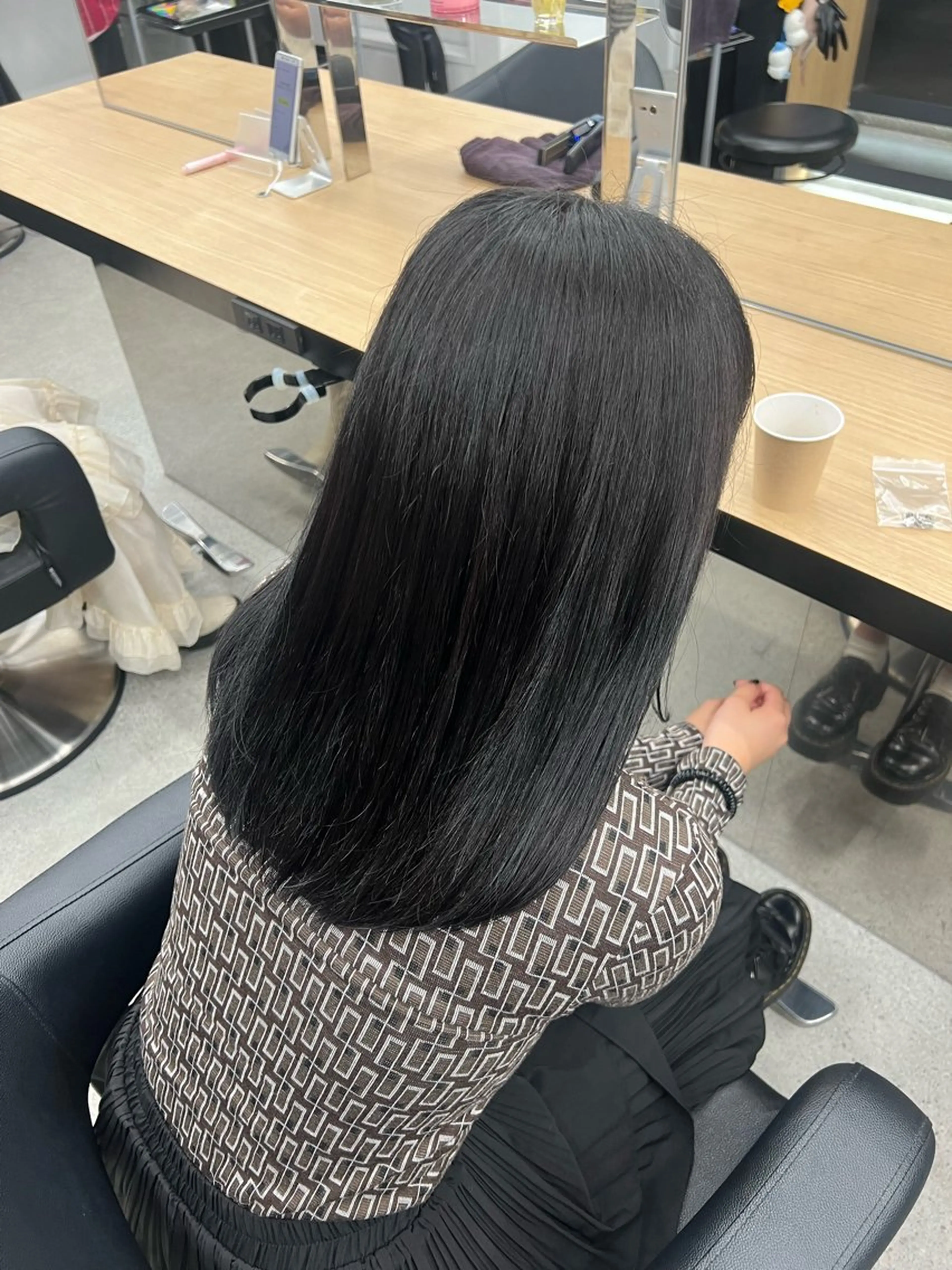 ロング カラー ブリーチ 髪質改善 トリートメント ヘアカラー 💗愛され暖色💗 ピンク/レッド💗のヘアスタイル