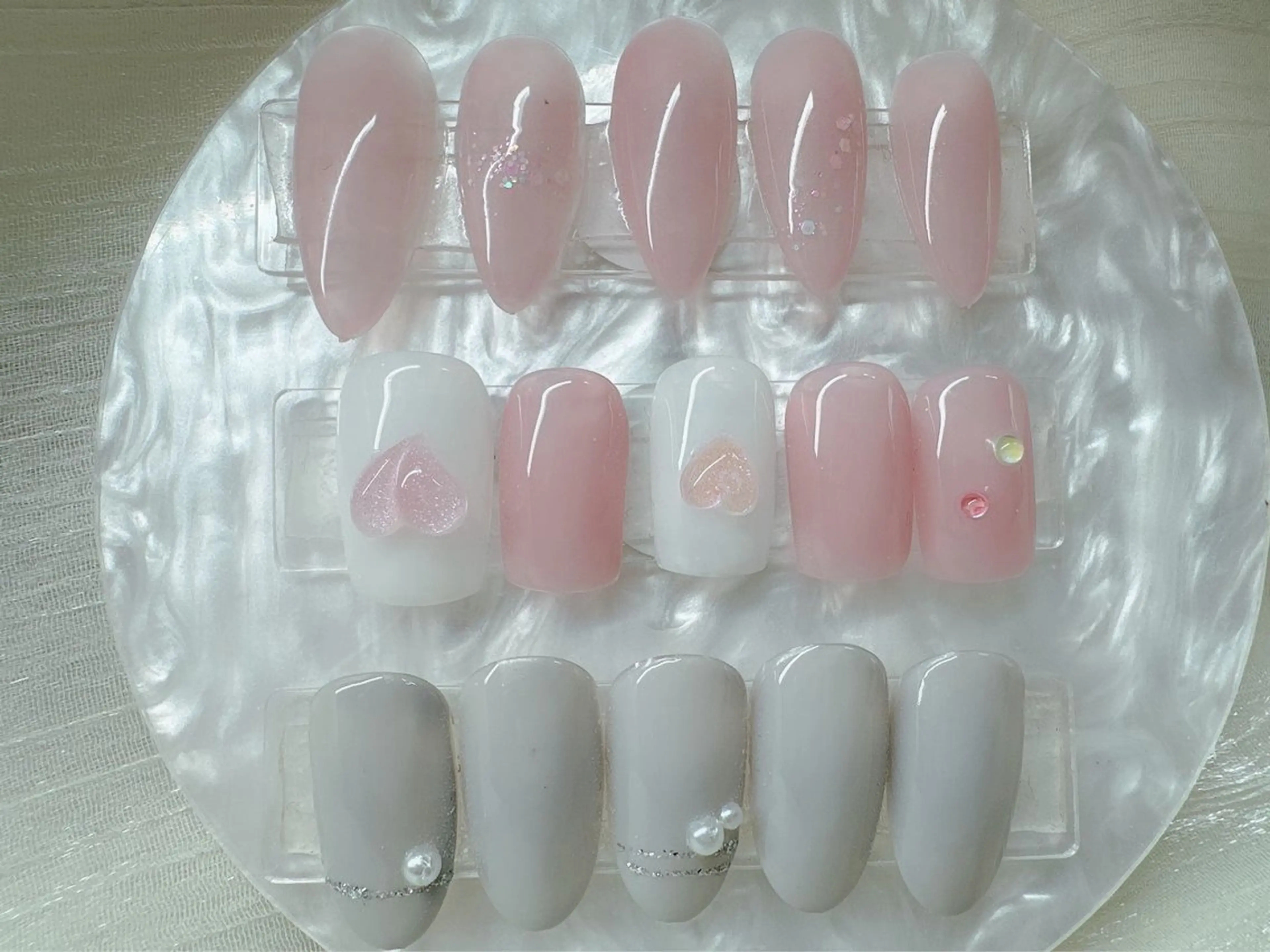 ネイル kira  nail 静のネイルデザイン