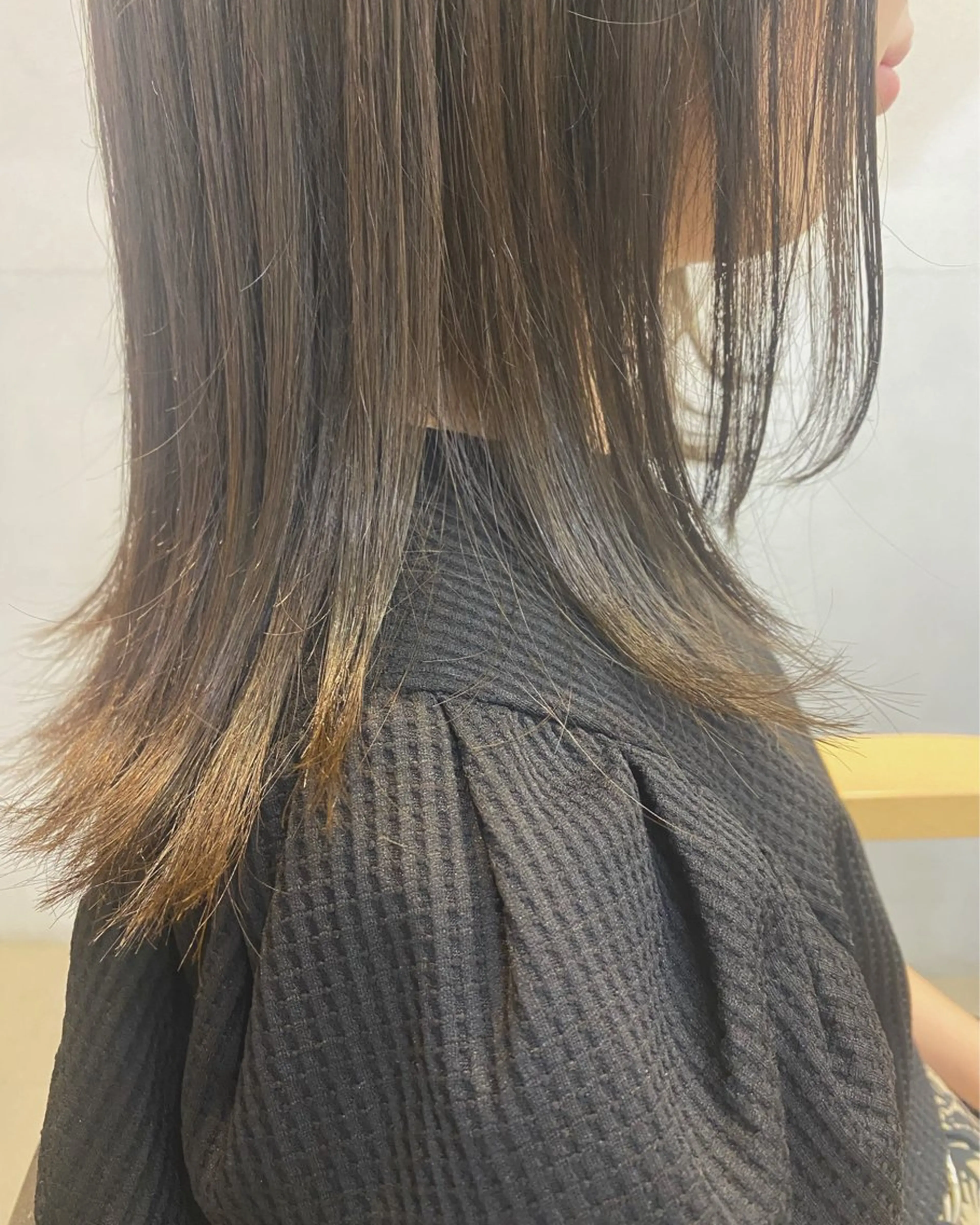 ミディアム カラー 透明感カラー conne& ririのヘアスタイル