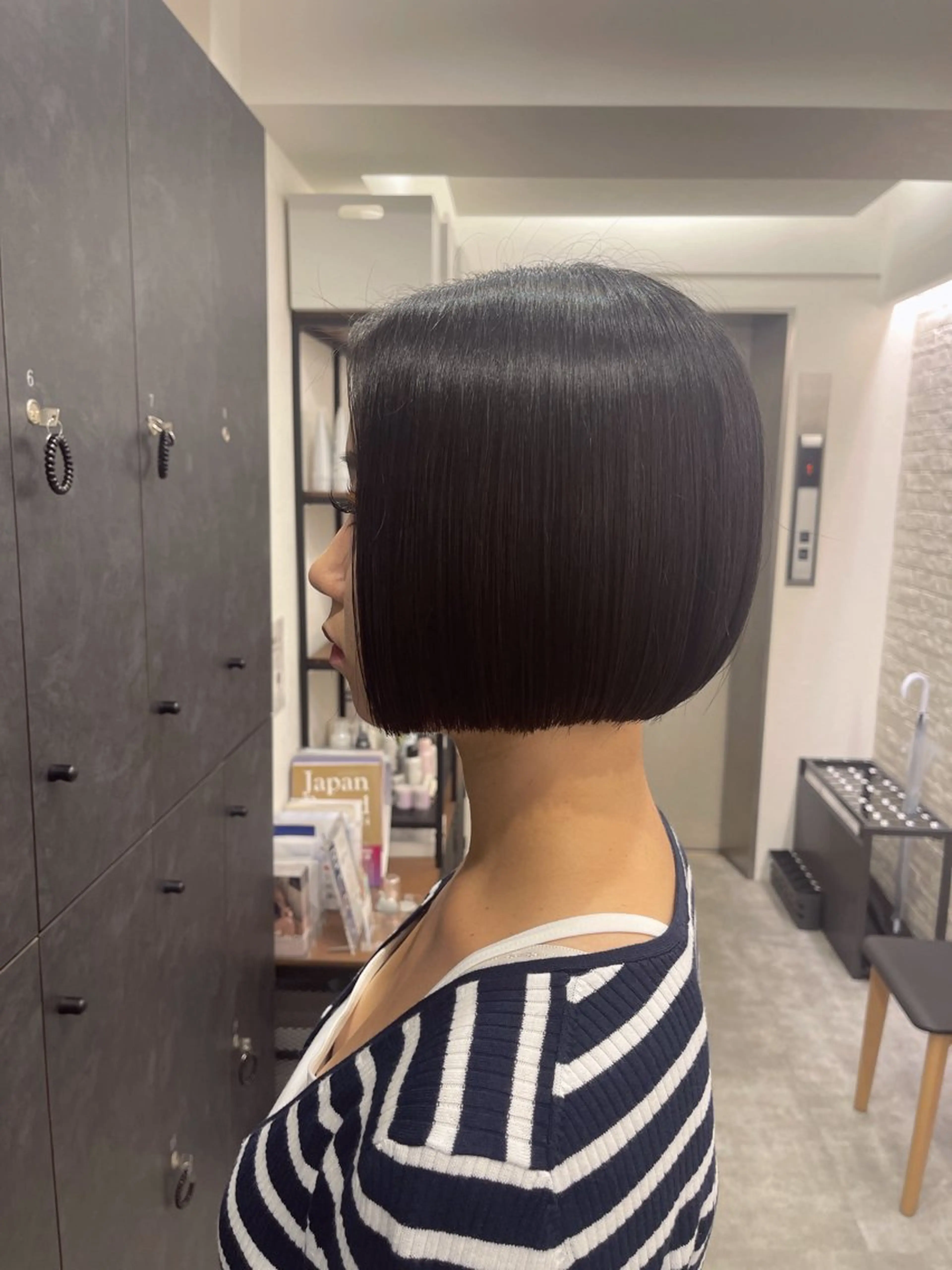 ショート TENSHO 原宿　ハイトーンのヘアスタイル