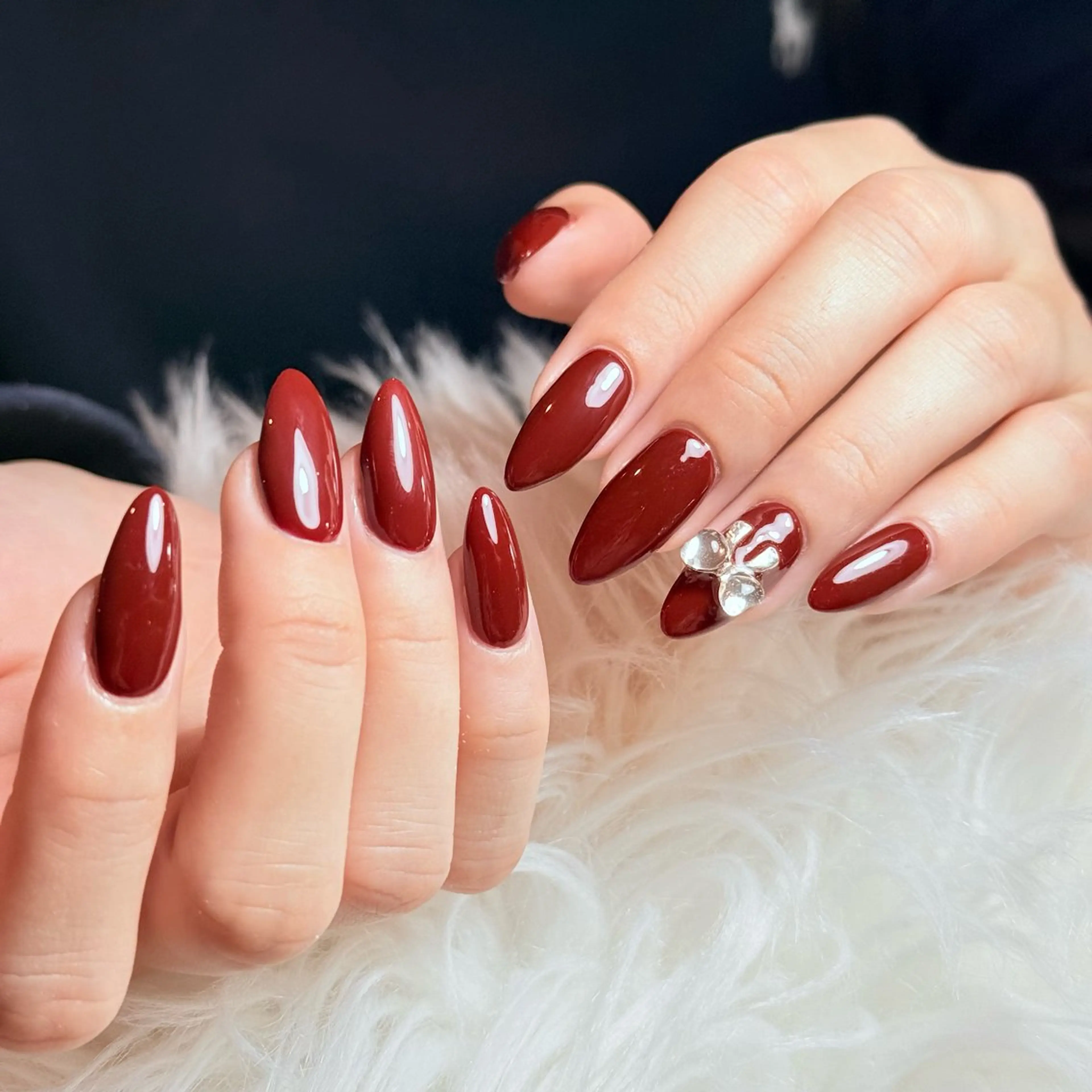 ネイル チークネイル フレンチネイル グラデーション キラキラネイル 韓国ネイル ハンドネイル Risa_ Nailのネイルデザイン