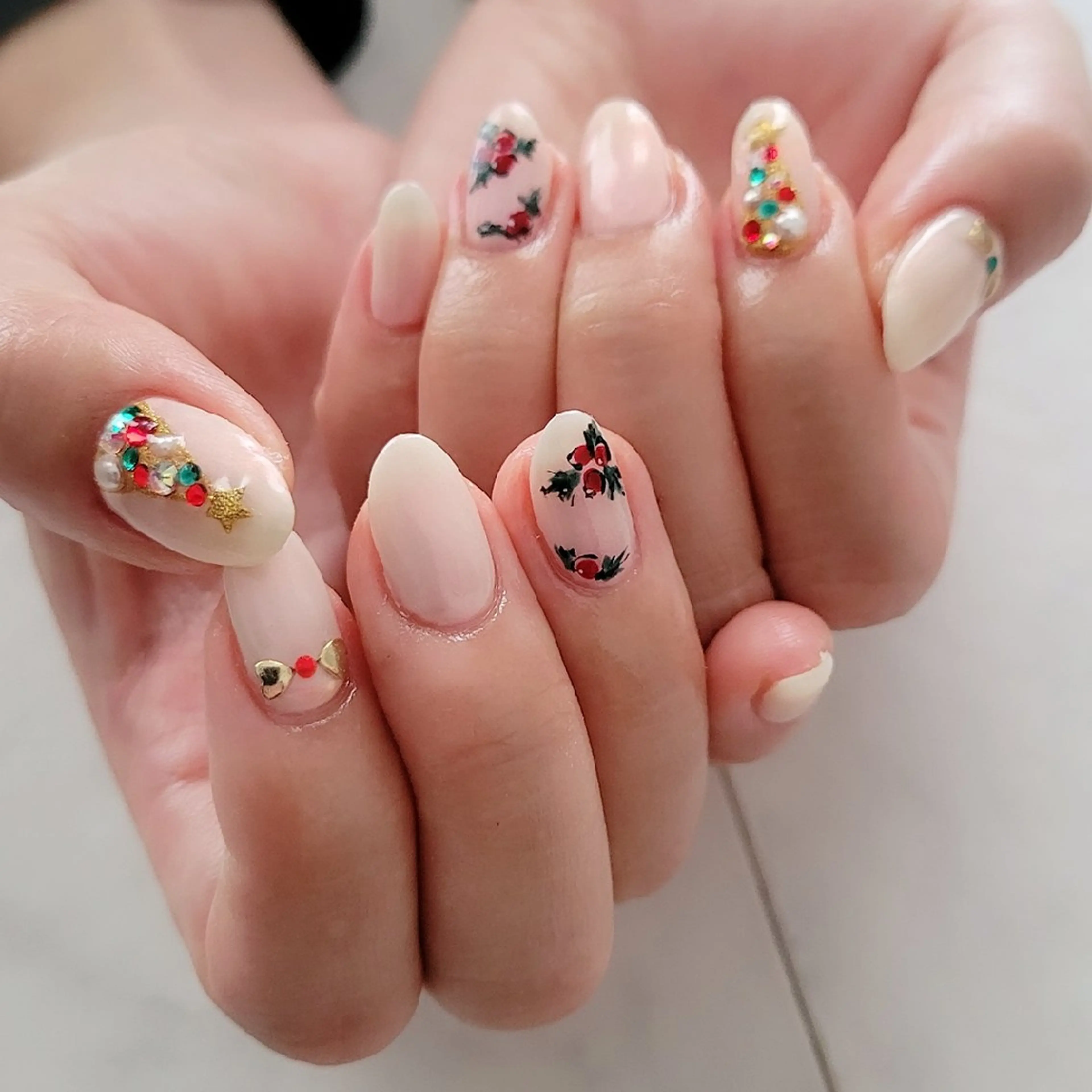 ネイル みー shakushiroのネイルデザイン