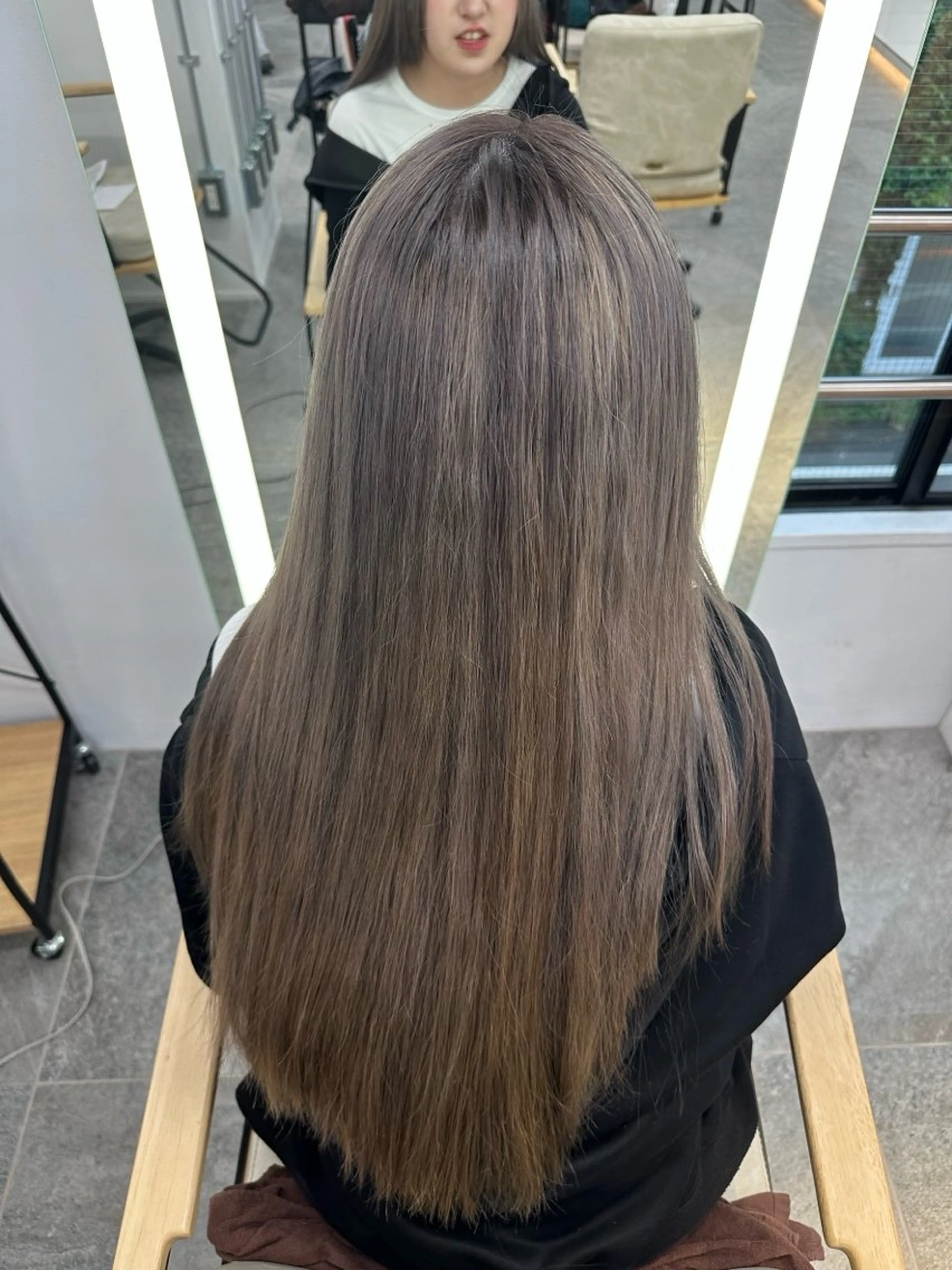 ロング ヘアカラー トリートメント prize Iris池袋東口所属・カラーモデル募集 🫧采夏のヘアスタイル