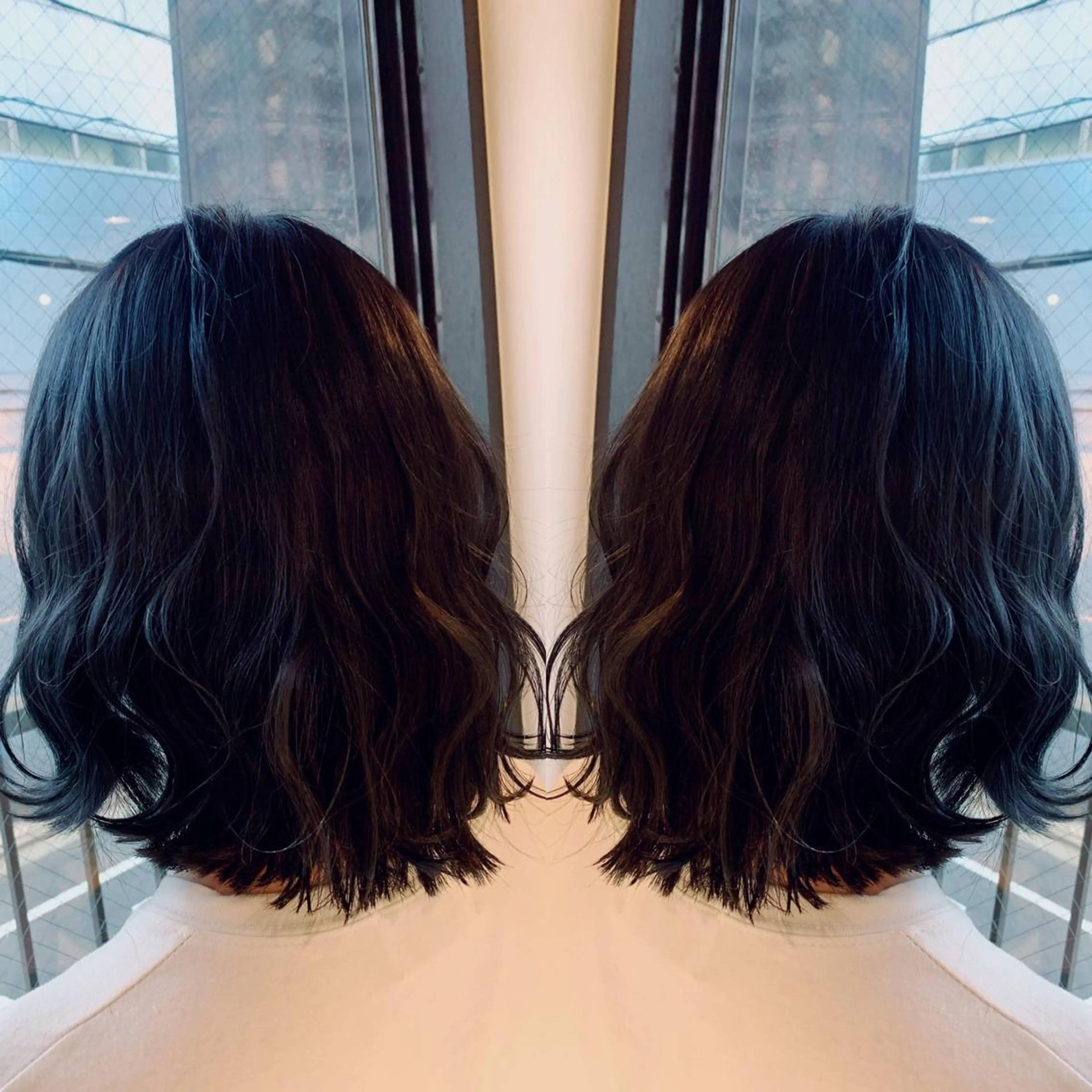 ミディアム カラー ネイビーカラー 韓国🇰🇷 ✂︎hair 内田愛のヘアスタイル