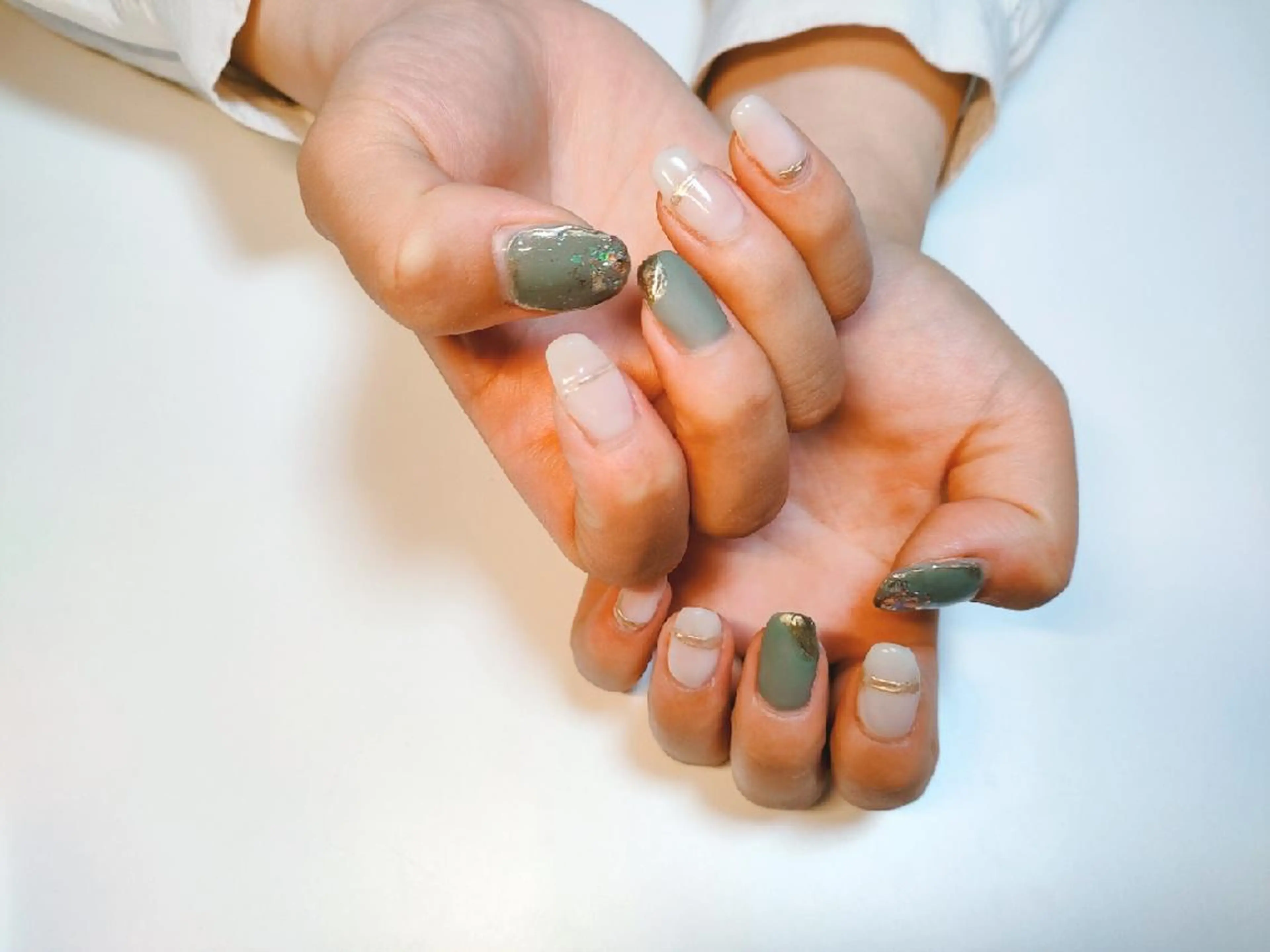 ミディアム ハンドネイル 【4月より予約再開】 ca.nailのネイルデザイン