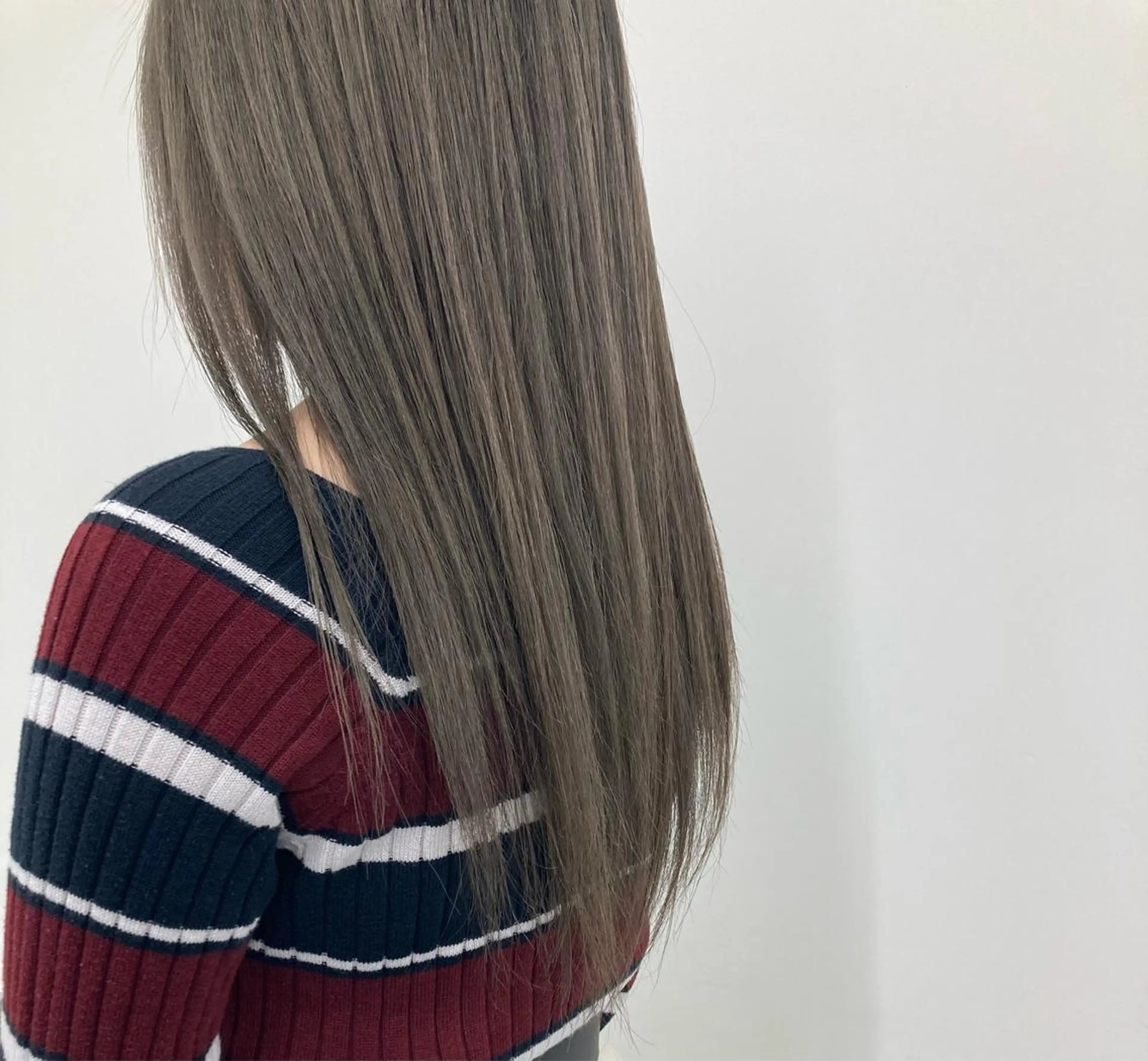 ロング 長谷川 未來のヘアスタイル