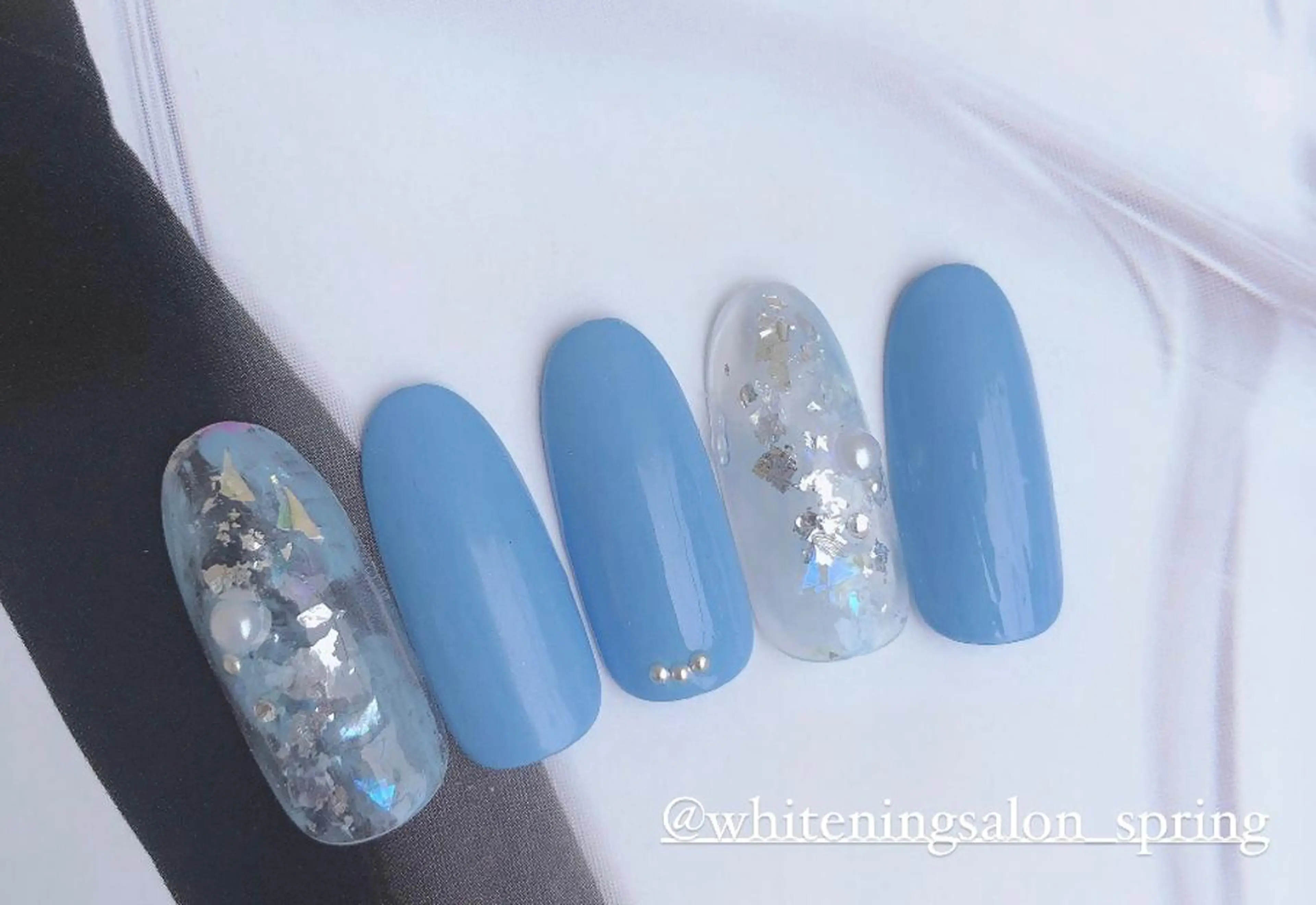 ネイル シンプルネイル 冬ネイル Nakao Hitomiのネイルデザイン