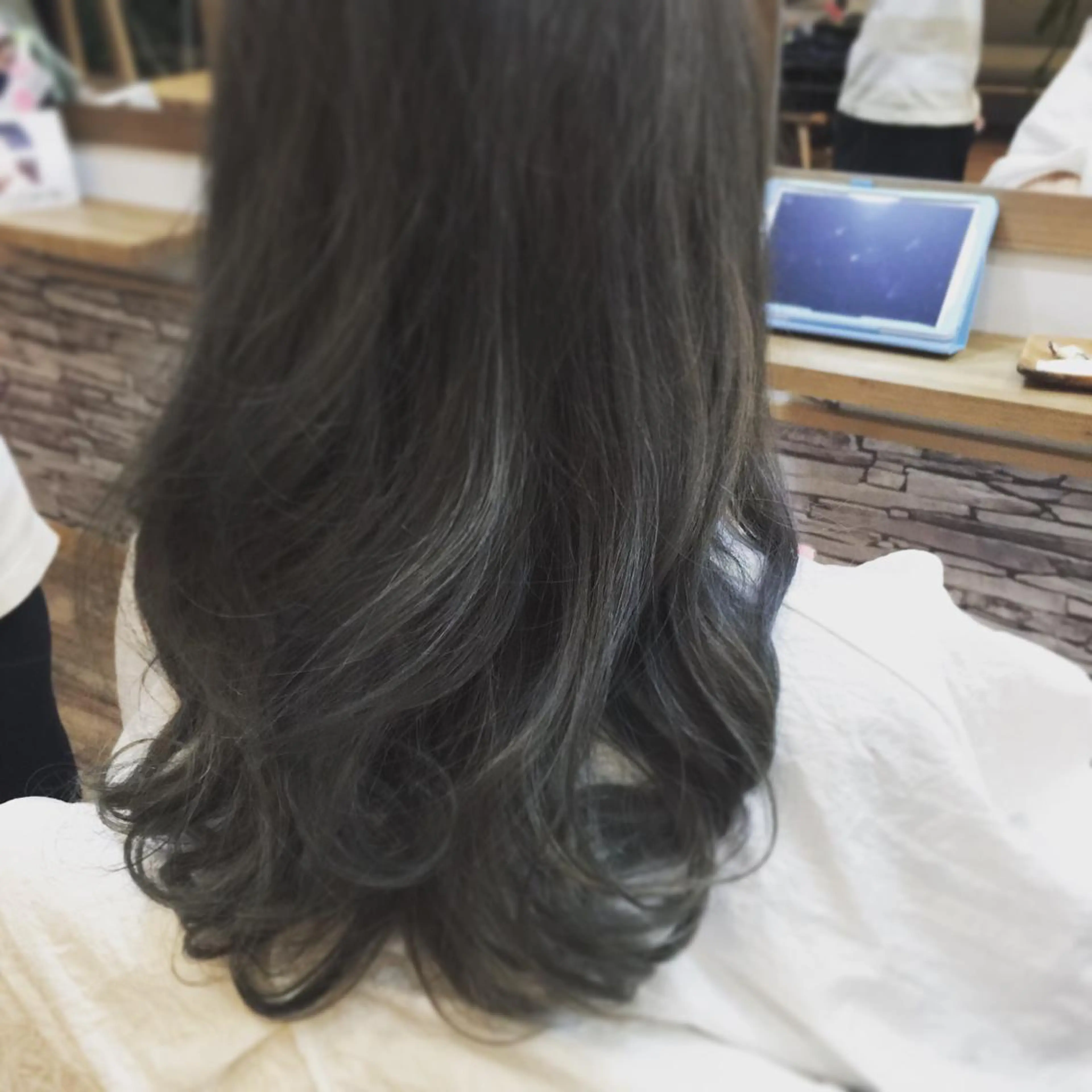 パーマ カット エヌプランツイズミフチュウ所属・エヌプランツ 和泉府中のヘアスタイル