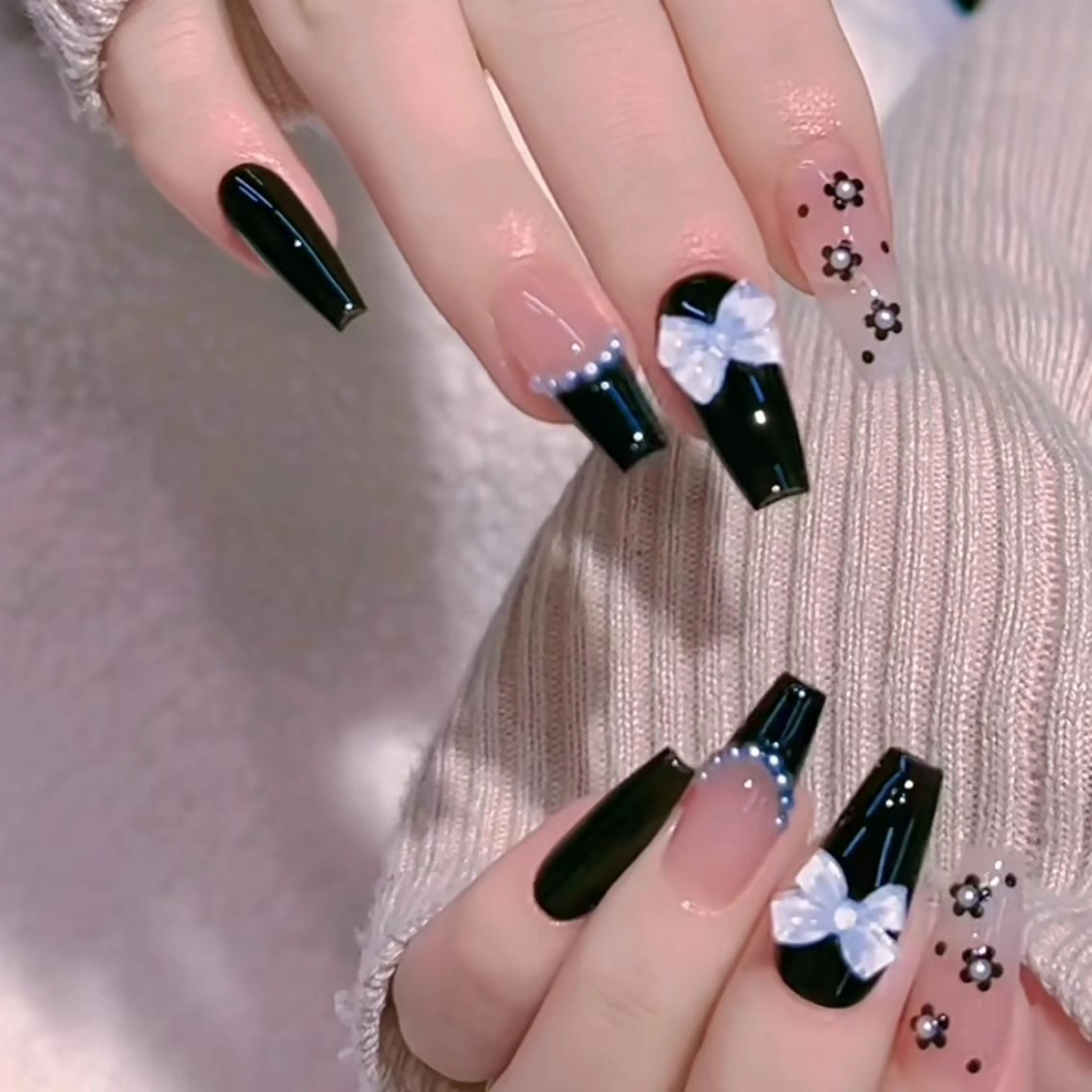 ネイル ラッキー 玲奈のネイルデザイン