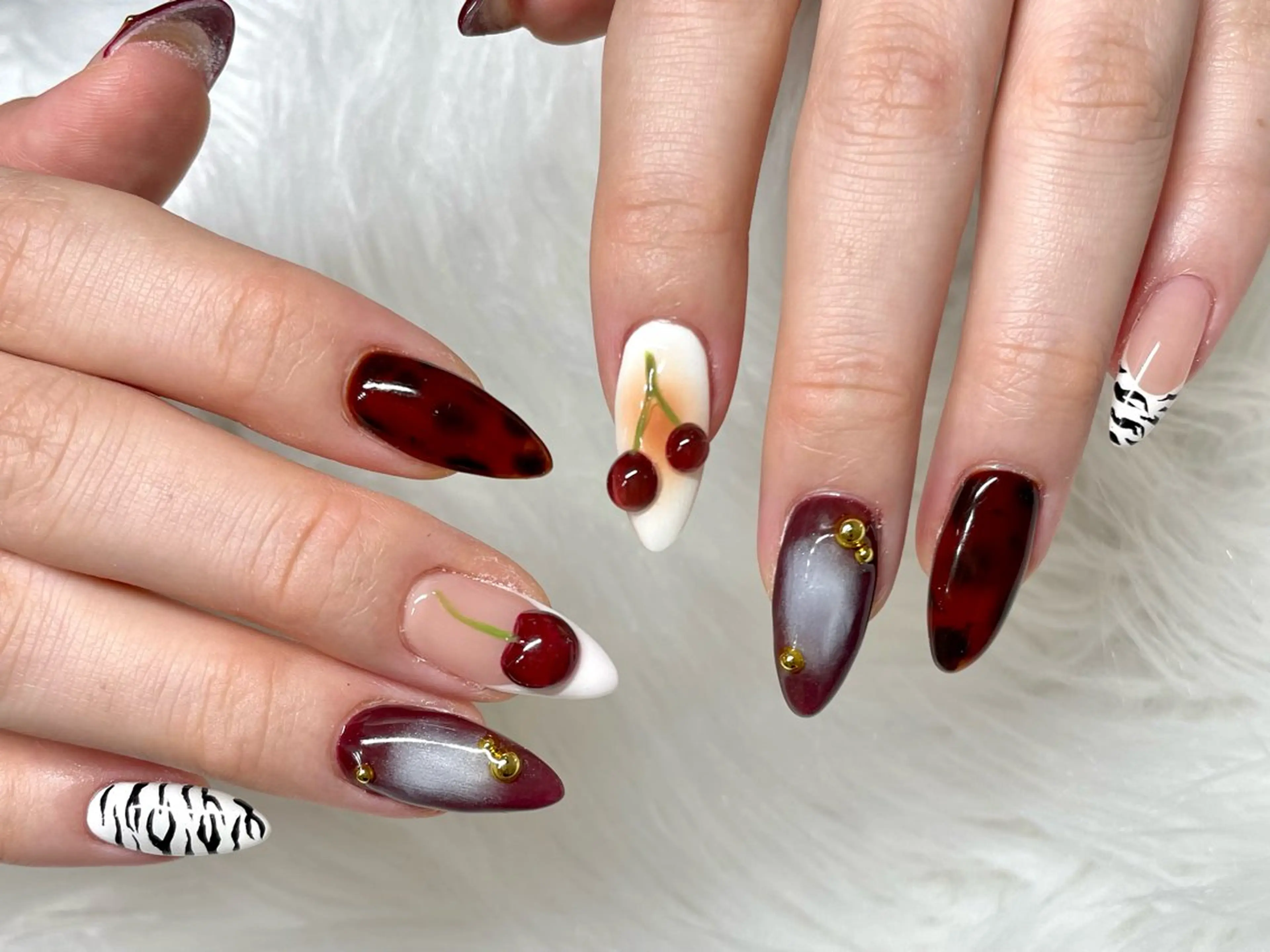 ネイル ハンドネイル オーロラ所属・YUI nailのネイルデザイン