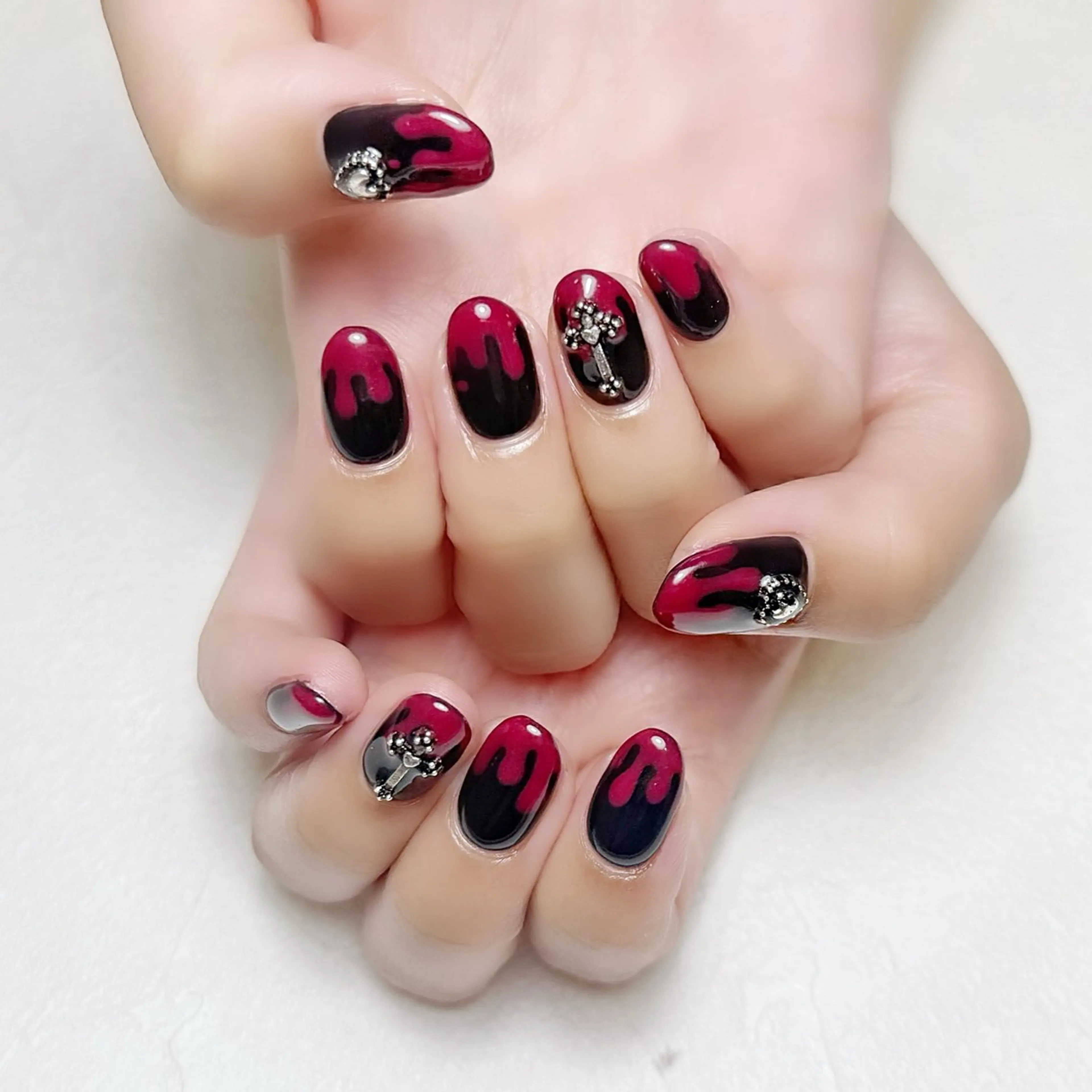 ネイル 赤色 rouse nail RISATOのネイルデザイン