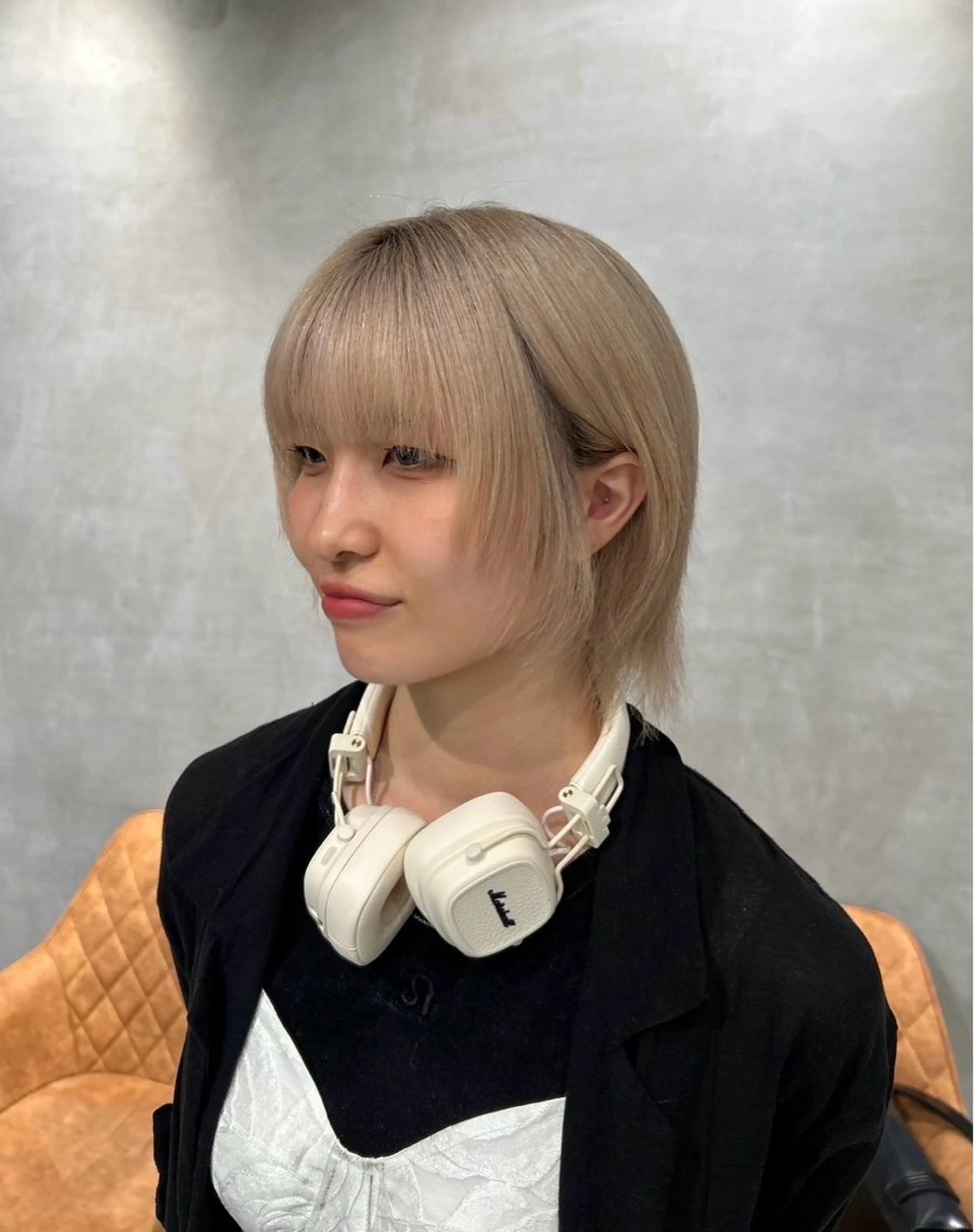 【ケアブリーチ✨＋似合わせカラー🥣＋髪質改善トリートメント🫧】5分スパ付き💫の写真