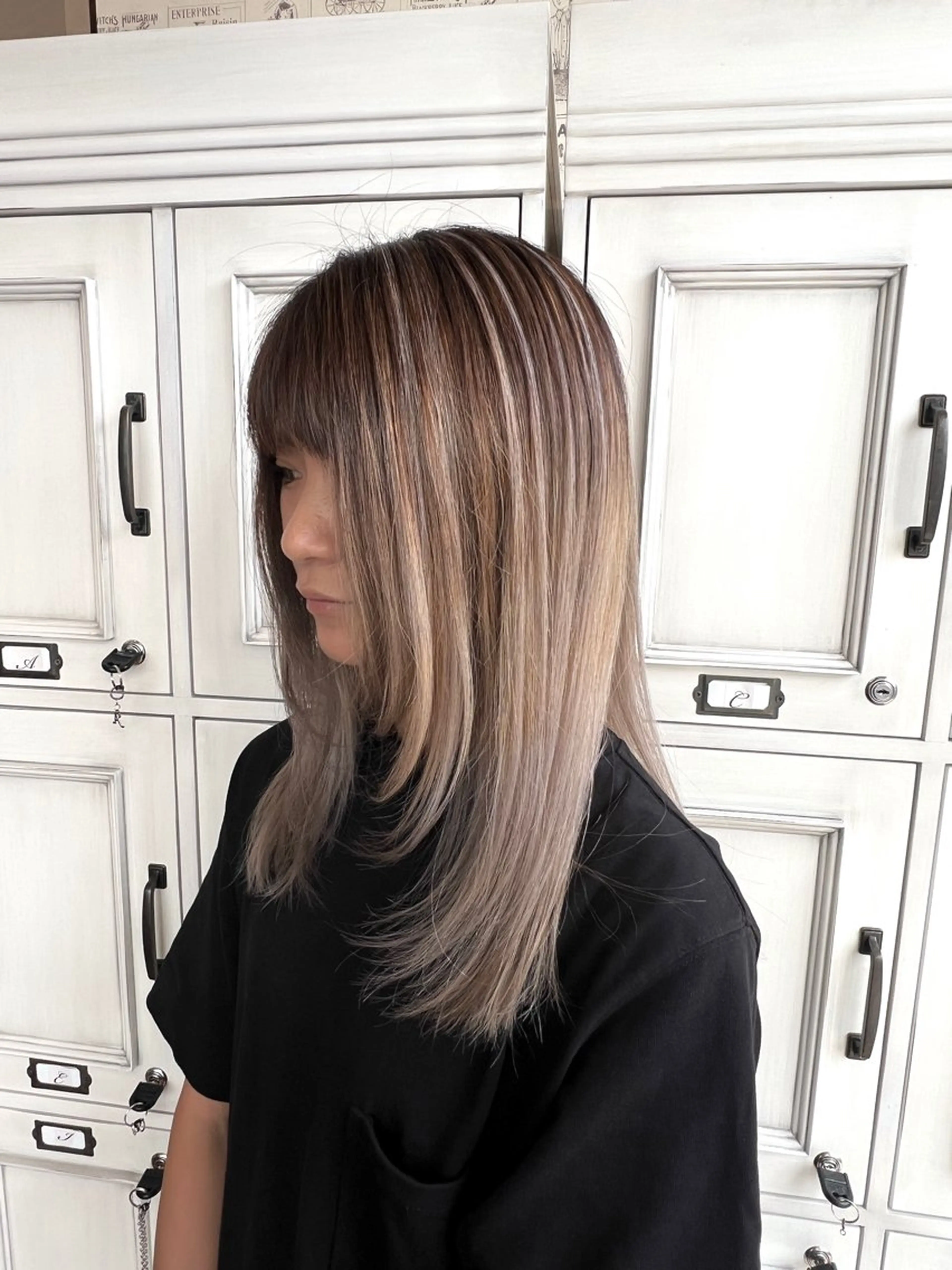 ロング カラー バレイヤージュ レイヤーカット レイヤーカット 特化 ☘︎︎せりのヘアスタイル