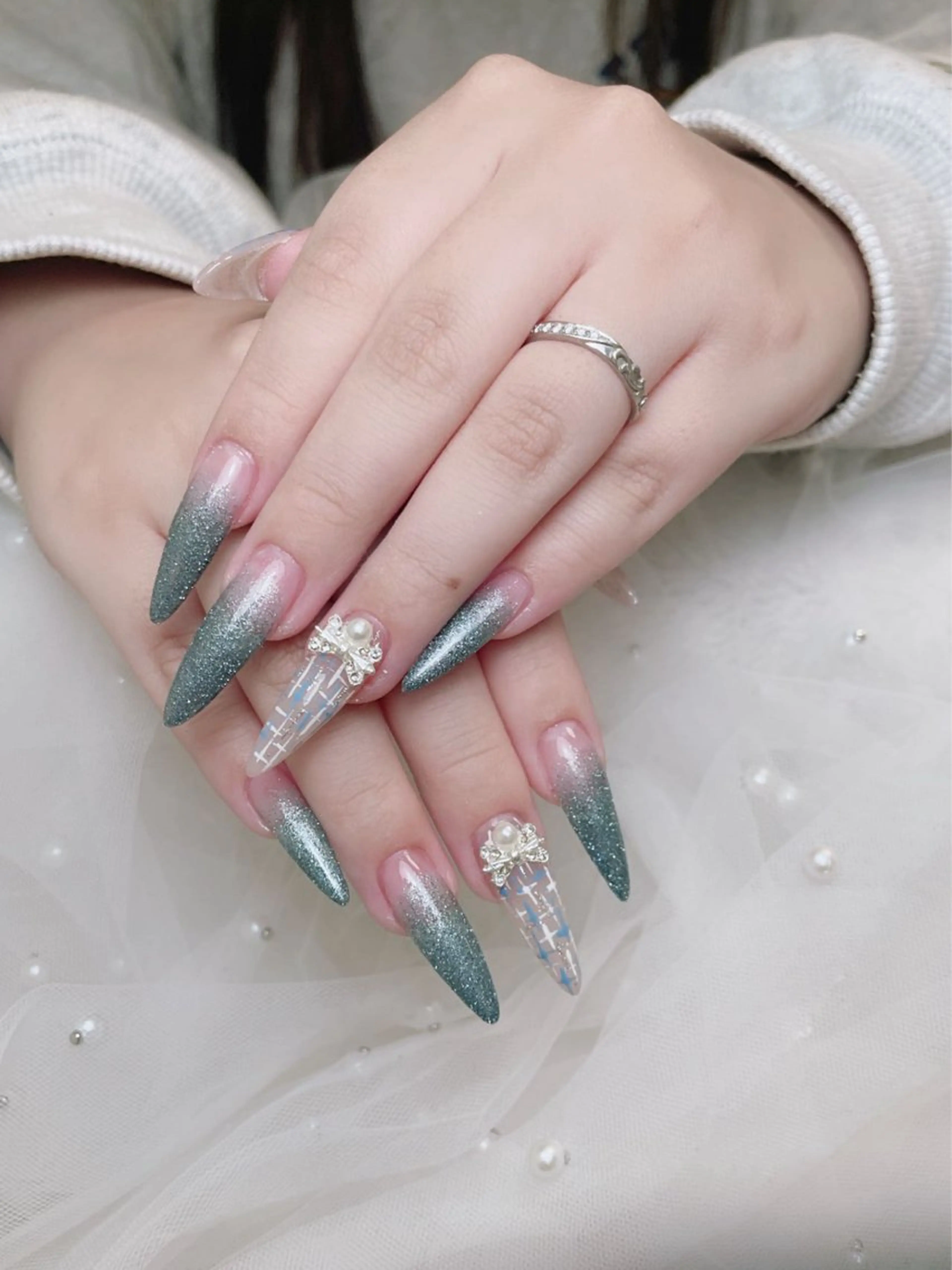 ネイル ハンドネイル ネイルサロン lotusのネイルデザイン