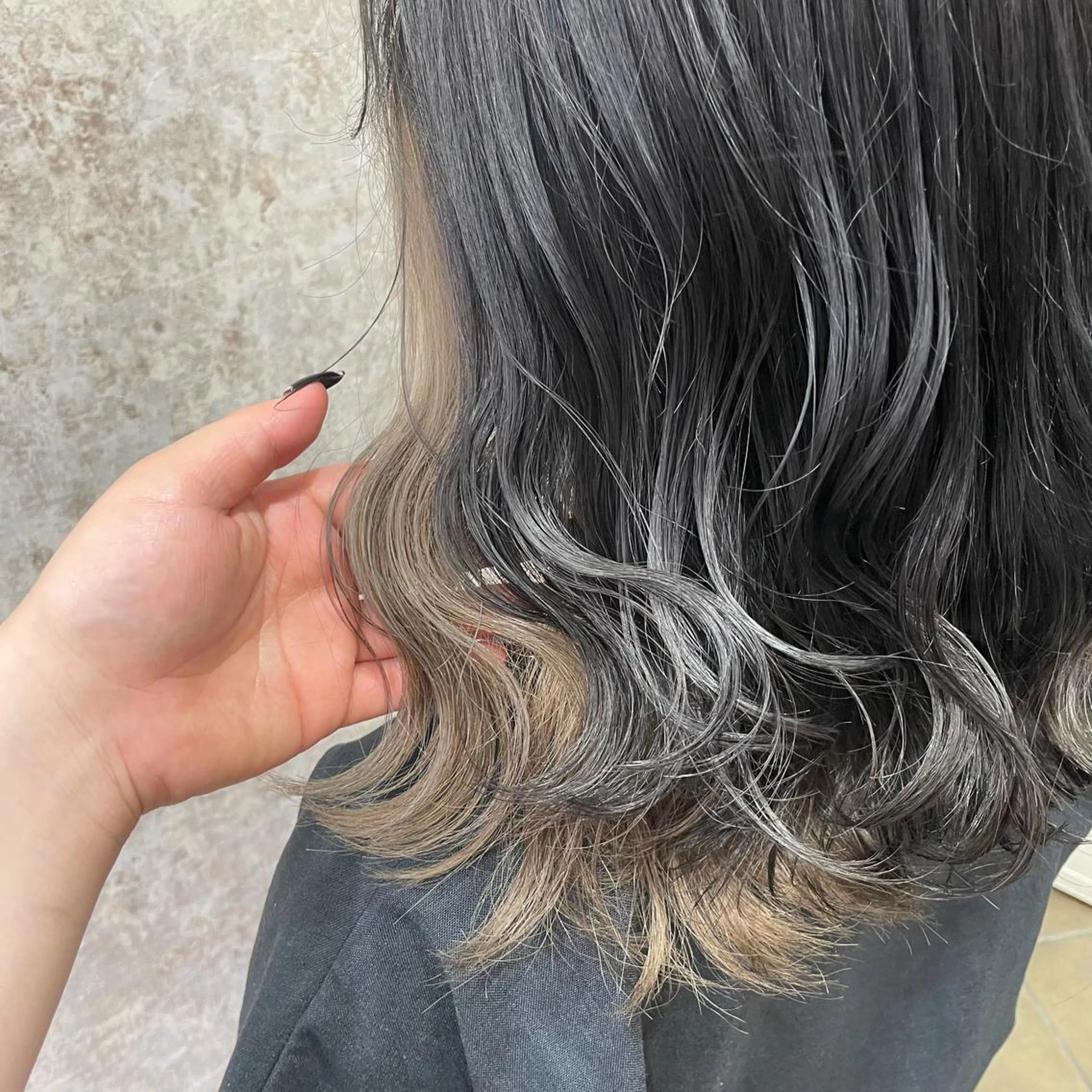 カラー piLLon/ RYUKAのヘアスタイル