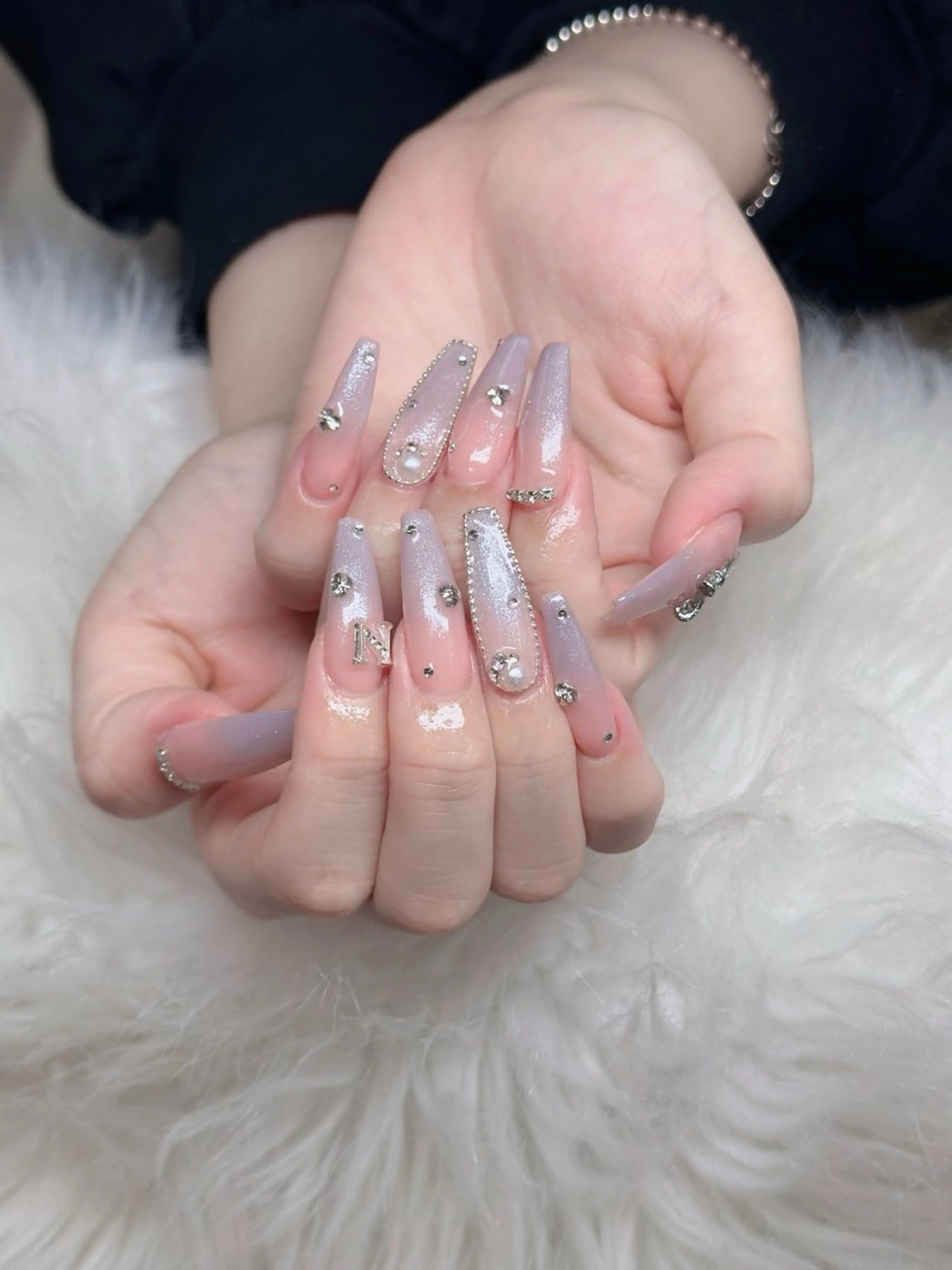 ネイル ロングネイル マグネットネイル リボン 夏ネイル スーパーロングネイル ハンドネイル Hani nailsalonのネイルデザイン