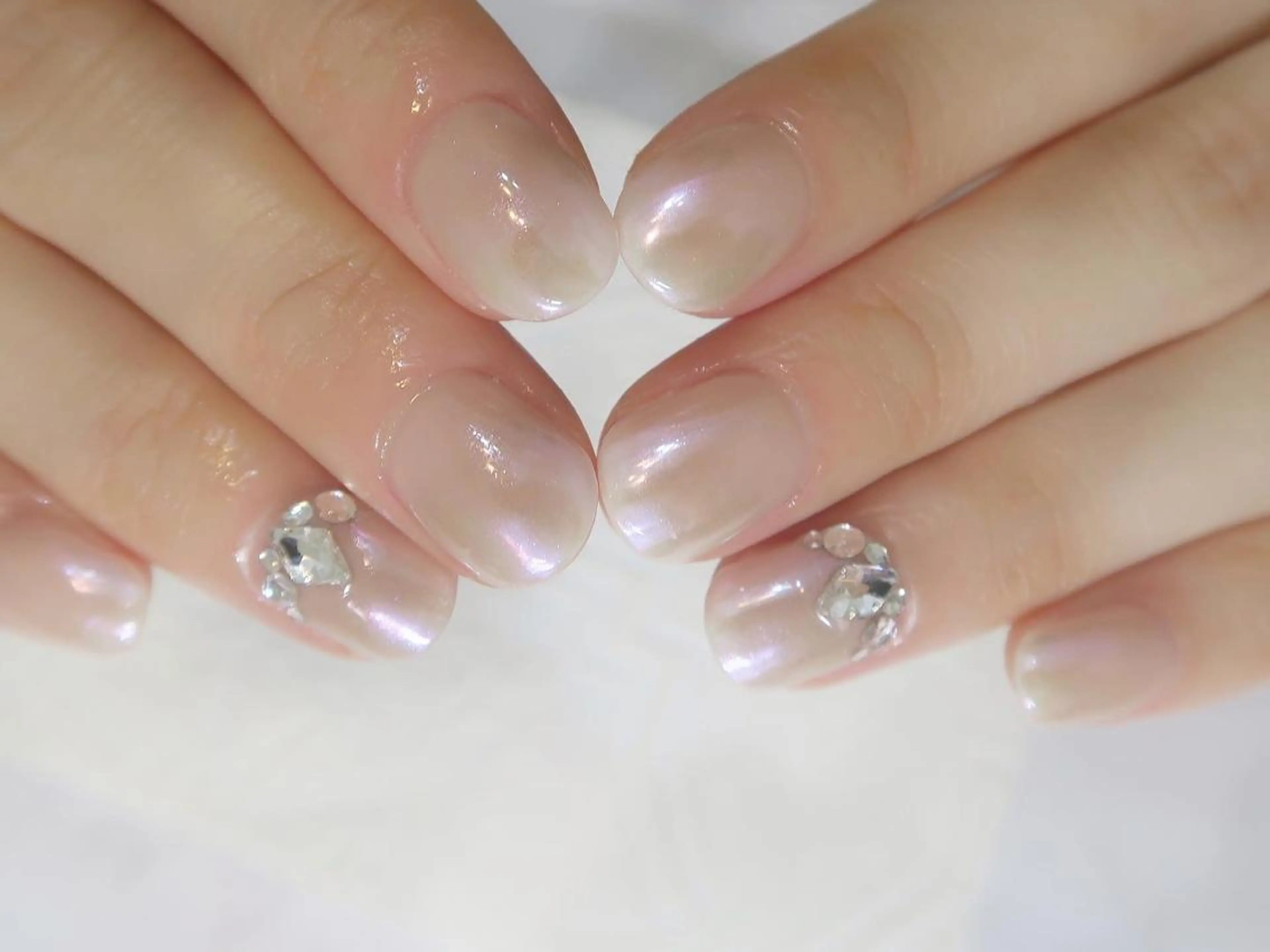 ネイル gloss nail 代々木上原のネイルデザイン
