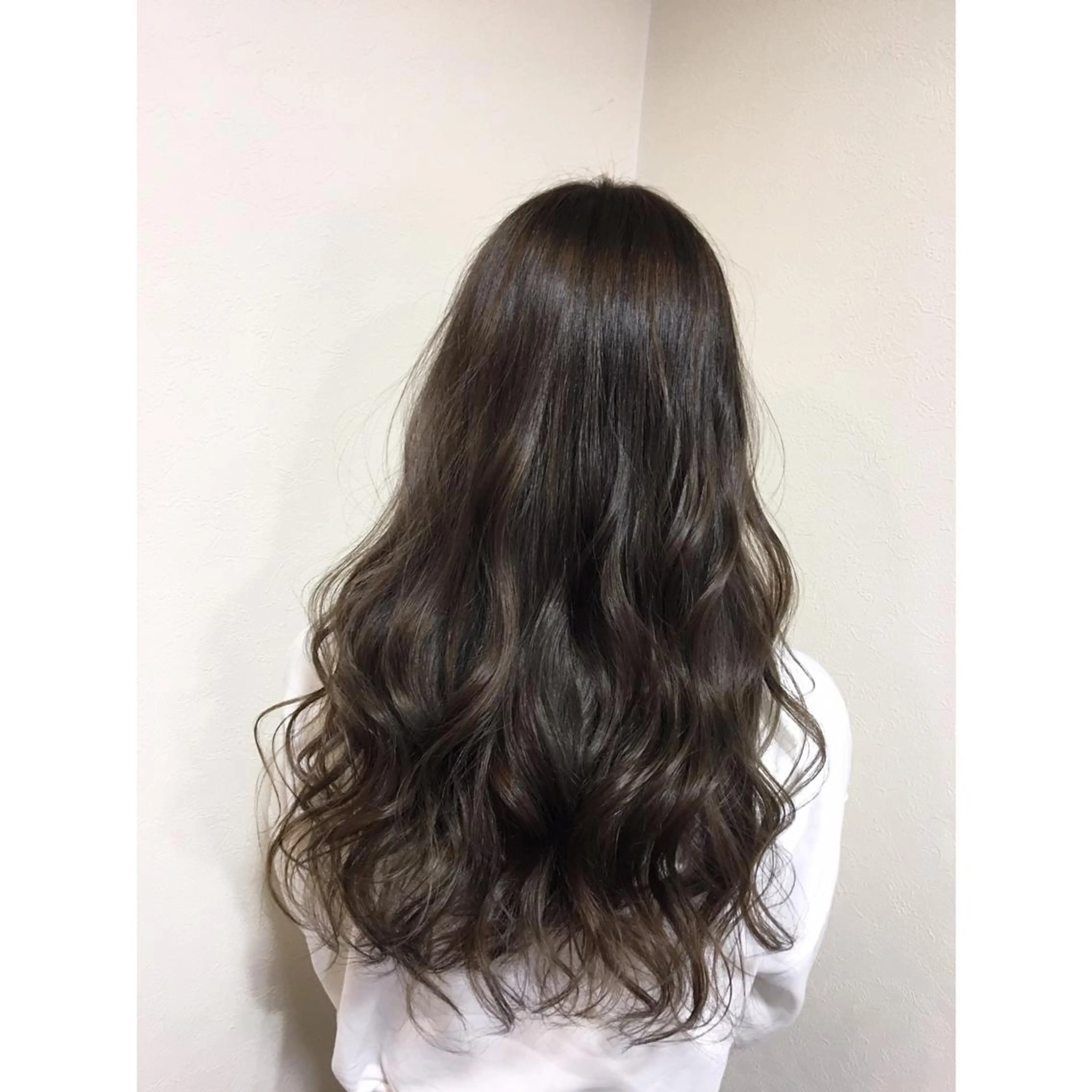 ロング Vida creativeのヘアスタイル