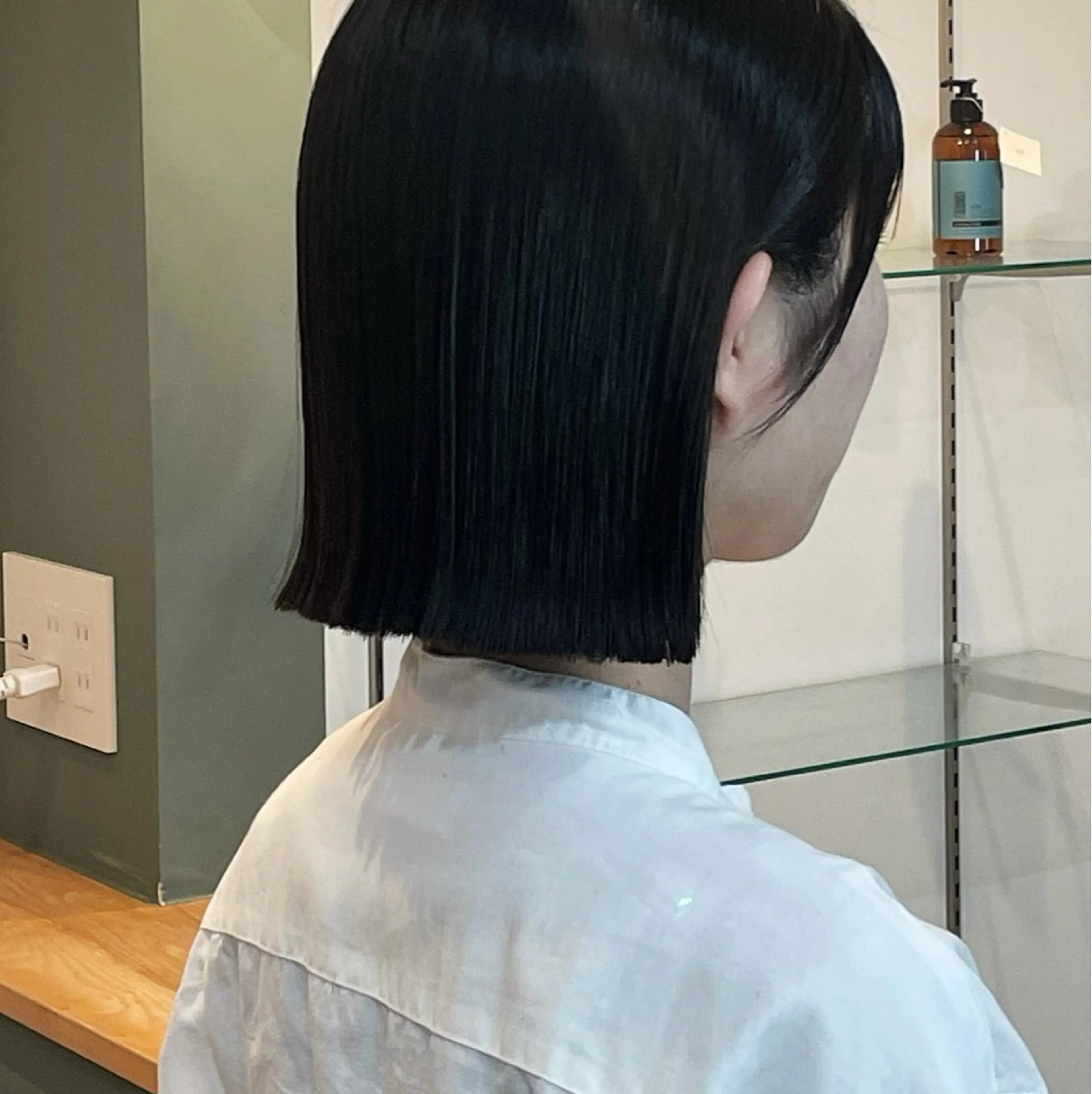 ミディアム 切りっぱなしボブ ボブ 縮毛矯正 カット 縮毛矯正 トリートメント Bella Salon所属・福井 悠のヘアスタイル