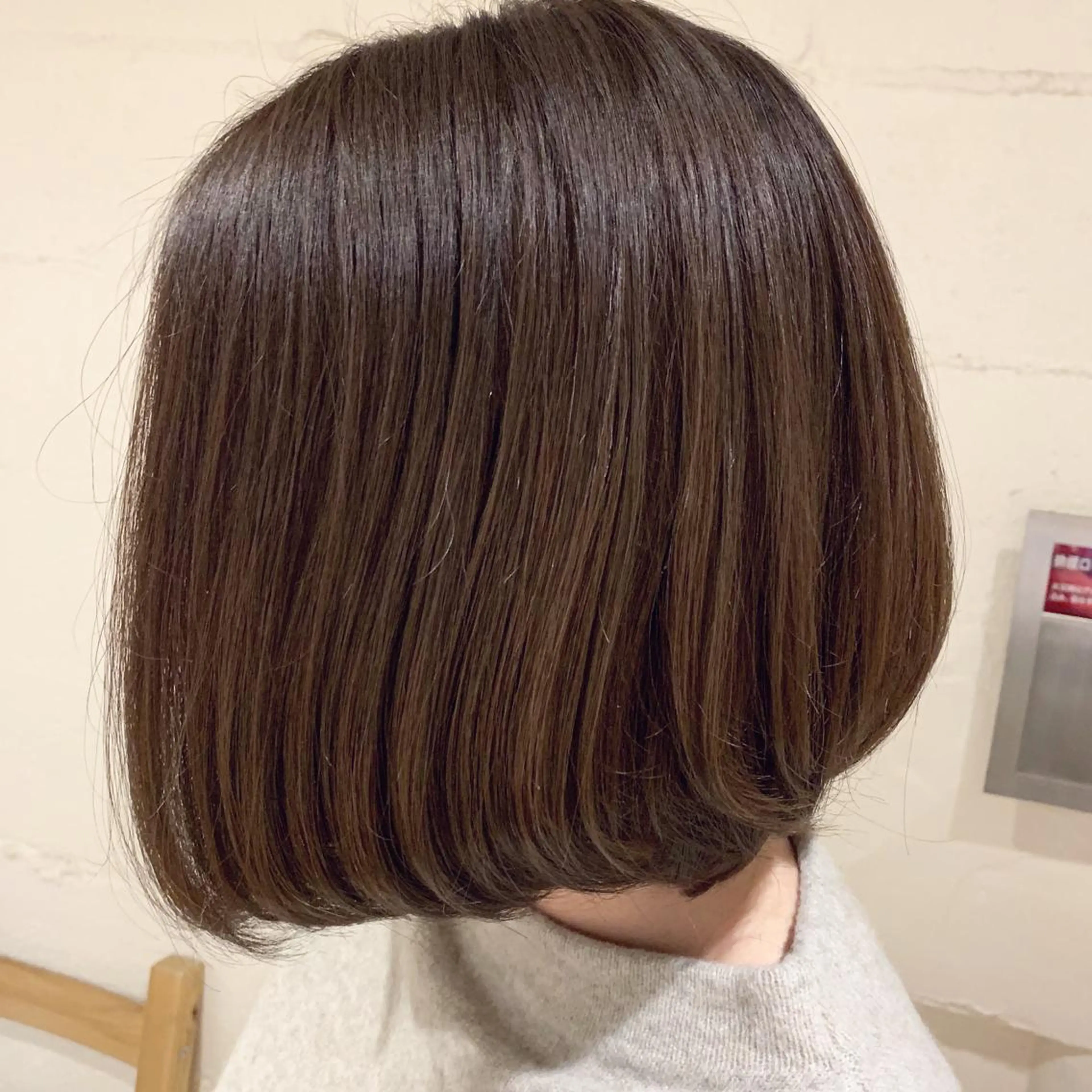 ショート 前下がりボブ ショートボブ アッシュ ボブ ショートヘア Petit Maison Tokyo所属・🦋ショートカット 🦋Yu-Kiのヘアスタイル