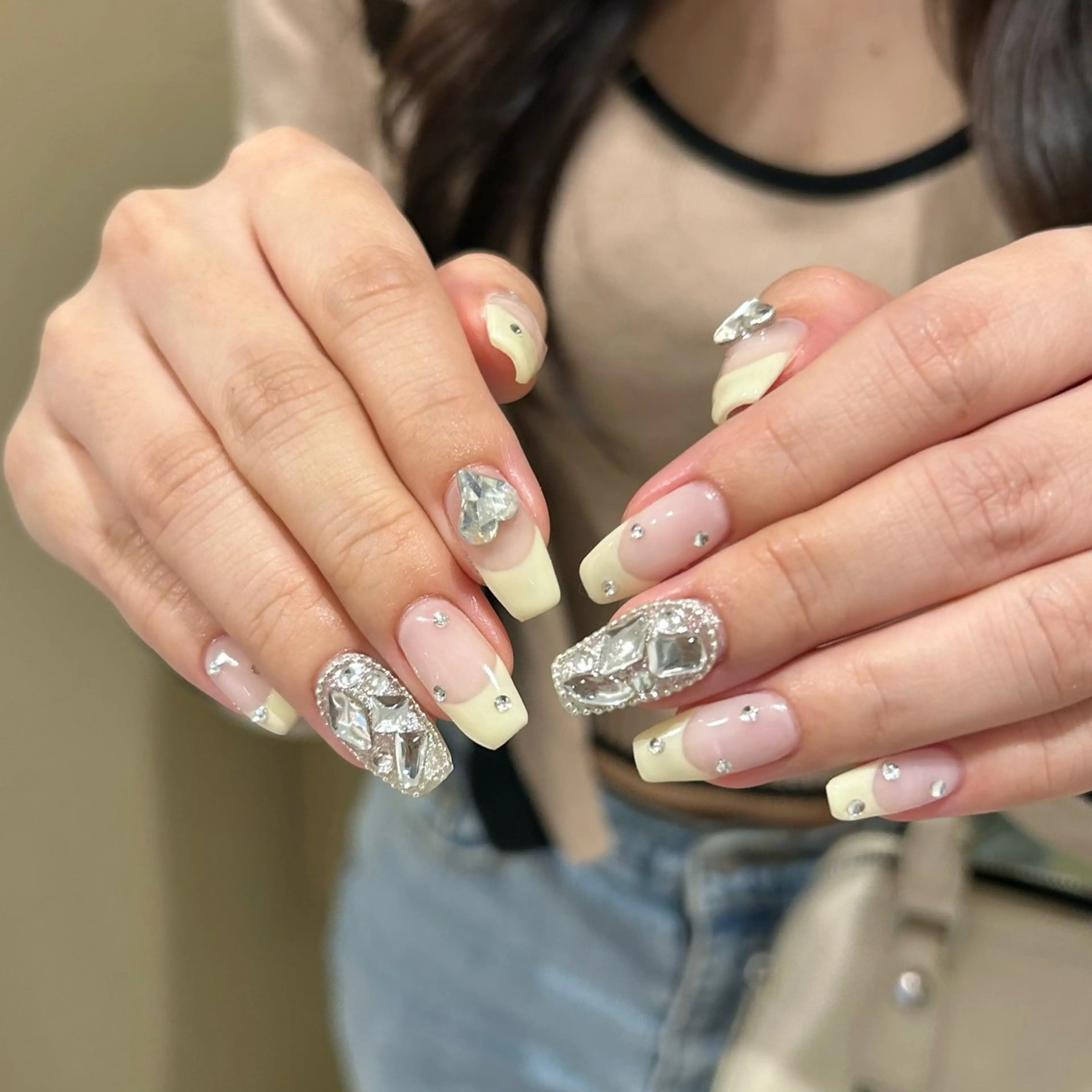 ネイル ハンドネイル ⠀ loggy.のネイルデザイン